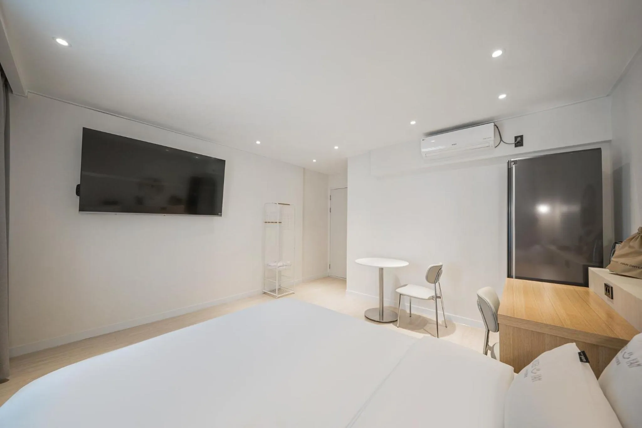 Bed in Hotel Yam Gumi