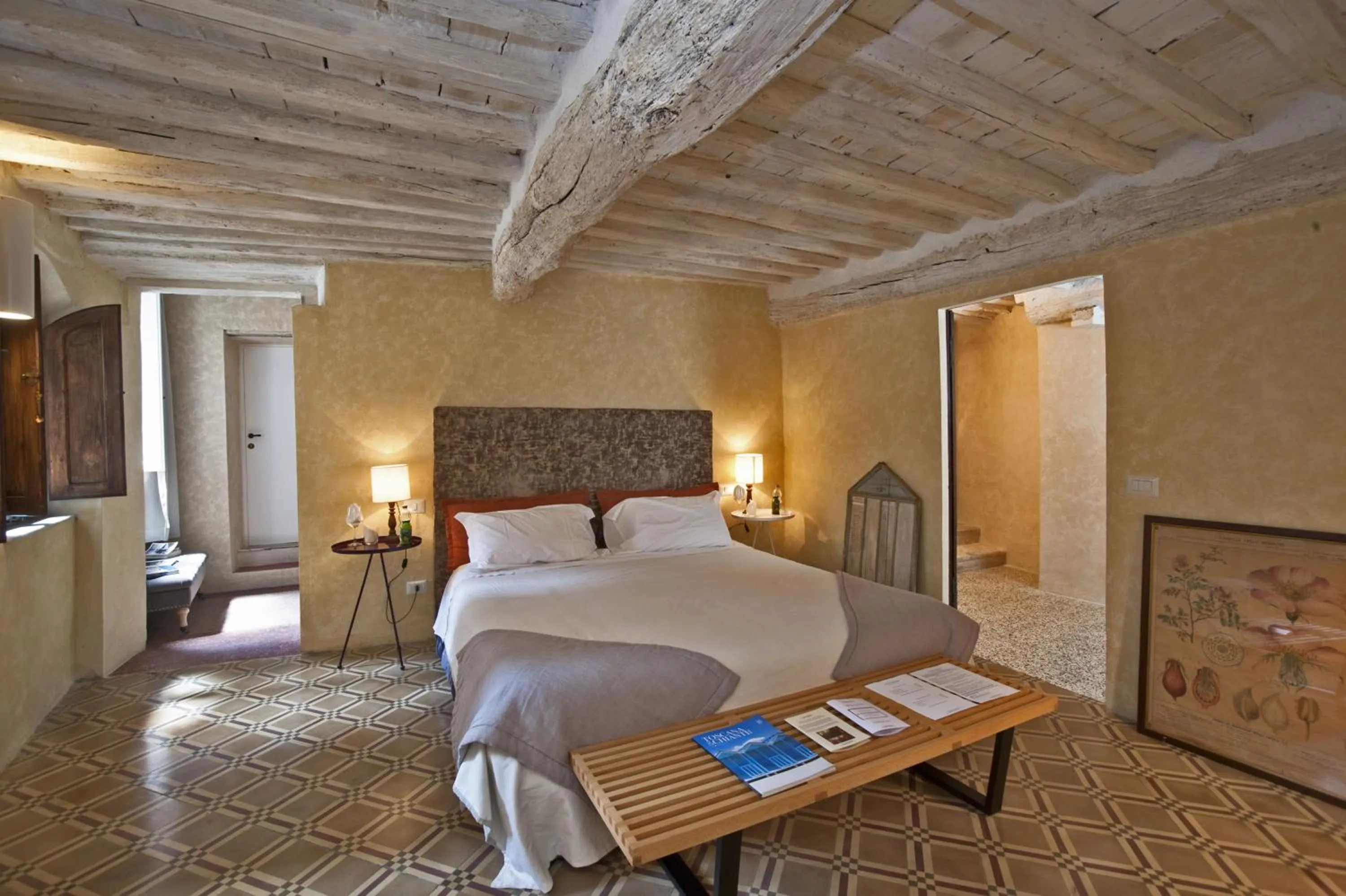 Bed in Il Battistero Siena Residenza d'Epoca