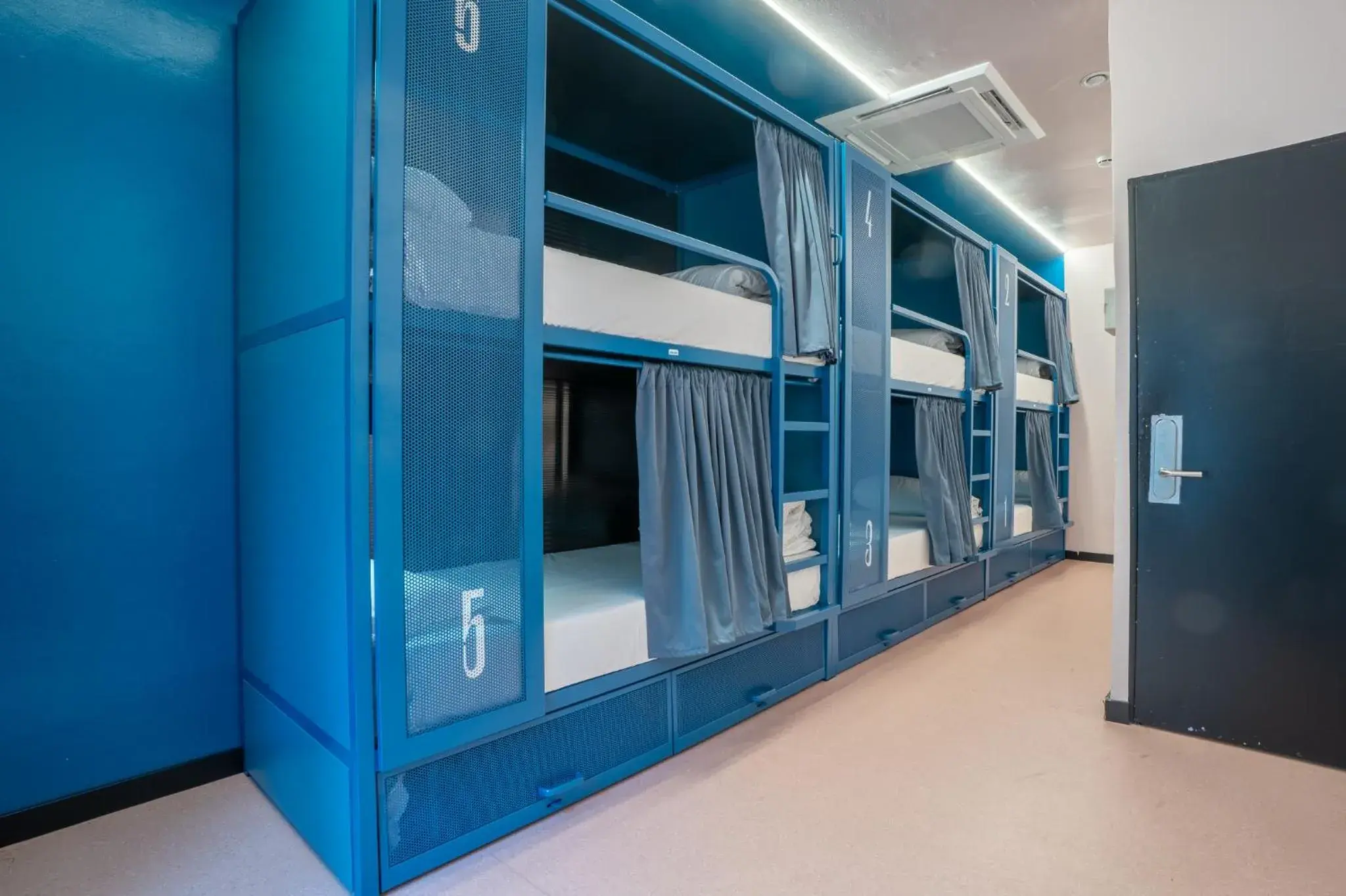 Bed in Ideal Youth Hostel Bed in Ideal Youth Hostel