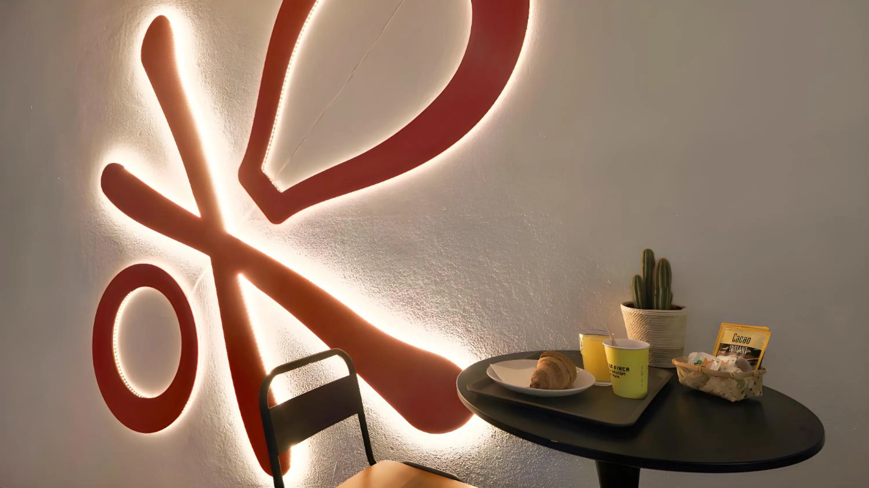 Seating area in Ideal Youth Hostel