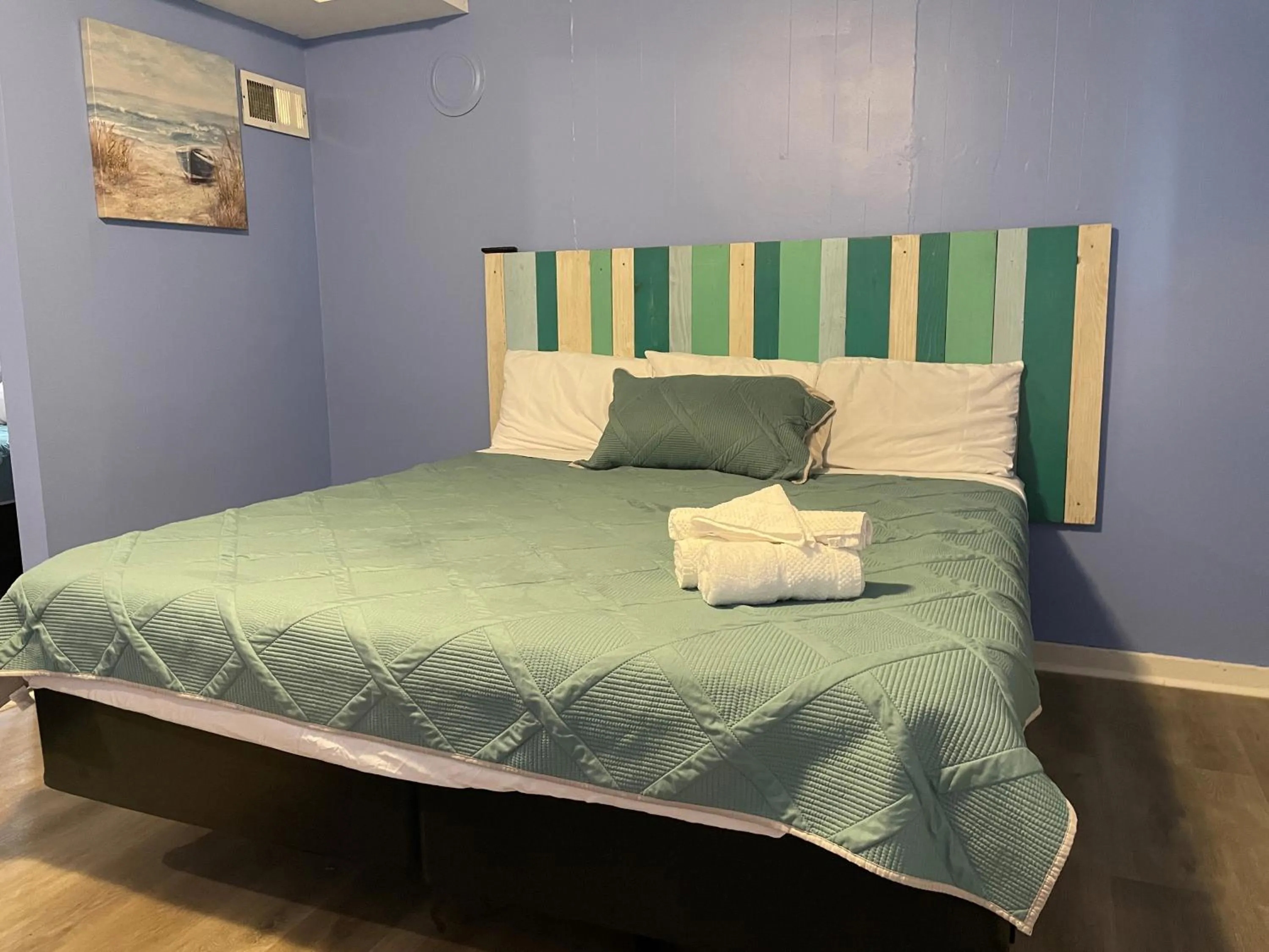 Bed in Randolph Hotel