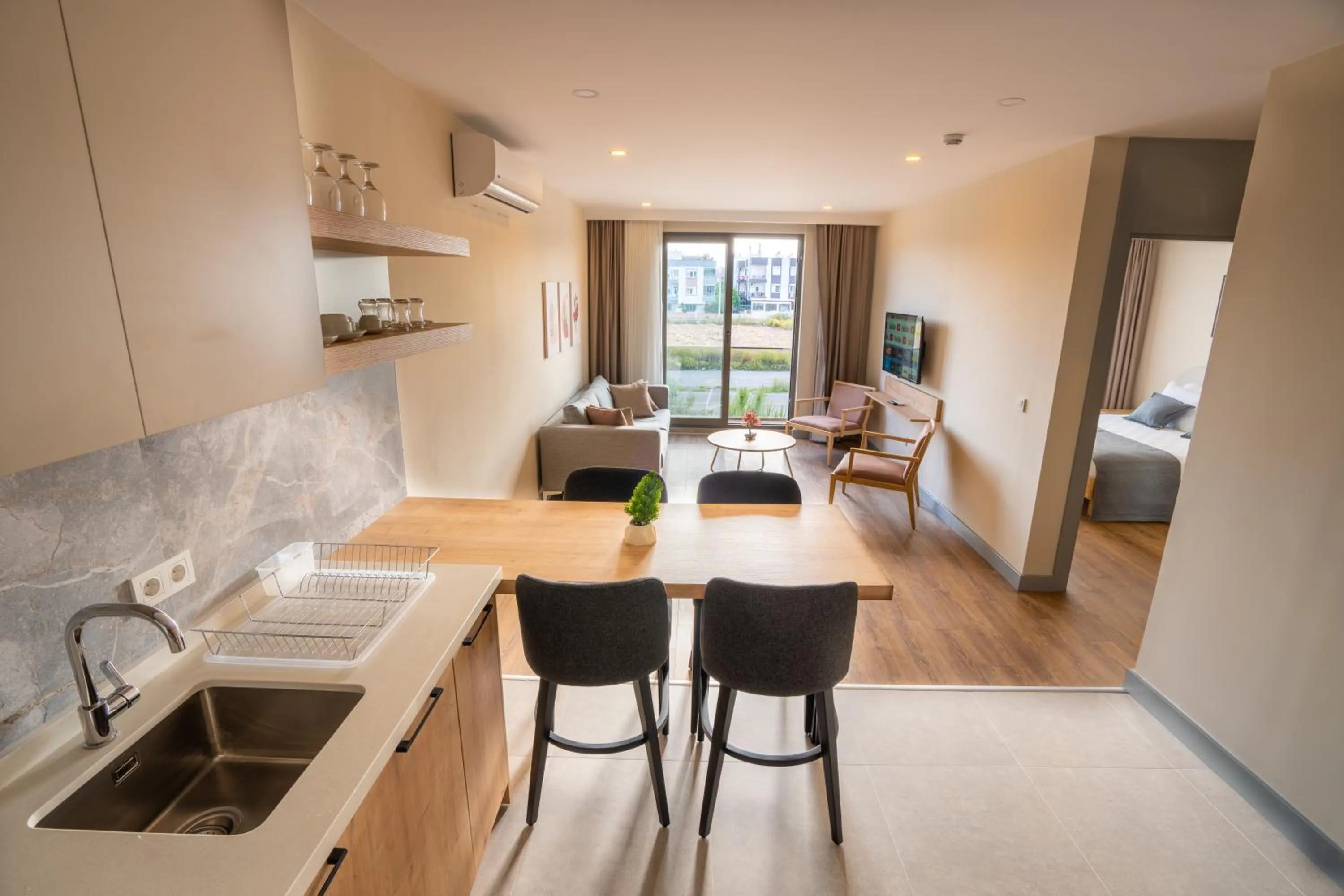 Living room in LARA MARİNE HOMES