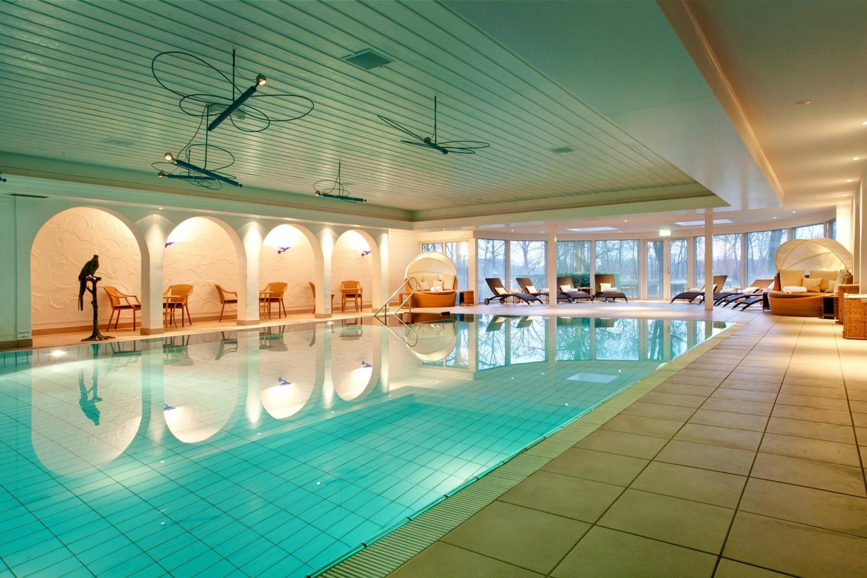 Swimming pool in Fletcher Parkhotel De Wiemsel
