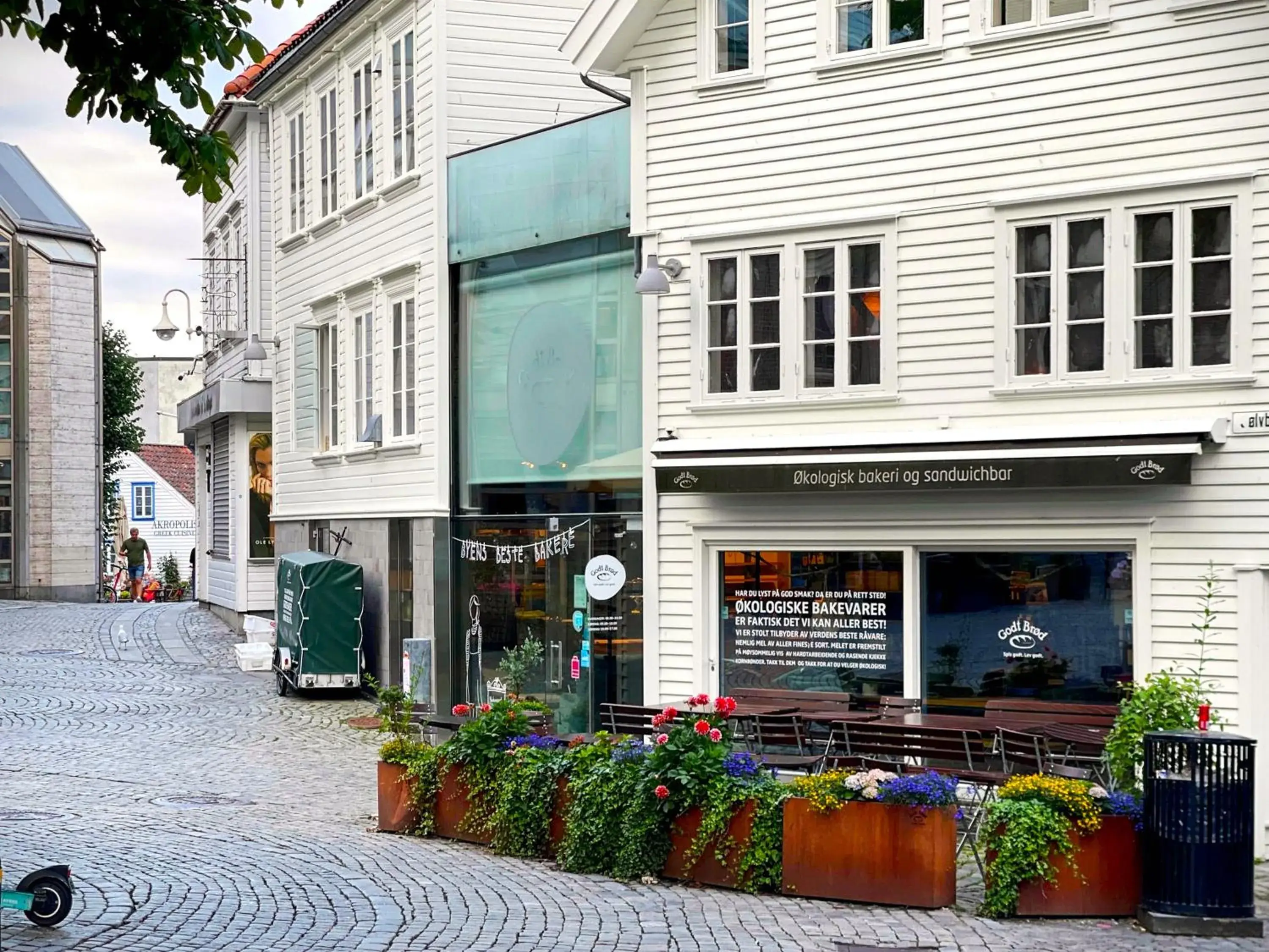 Charming Rooftop Apartment in Heart of Stavanger Charming Rooftop Apartment in Heart of Stavanger