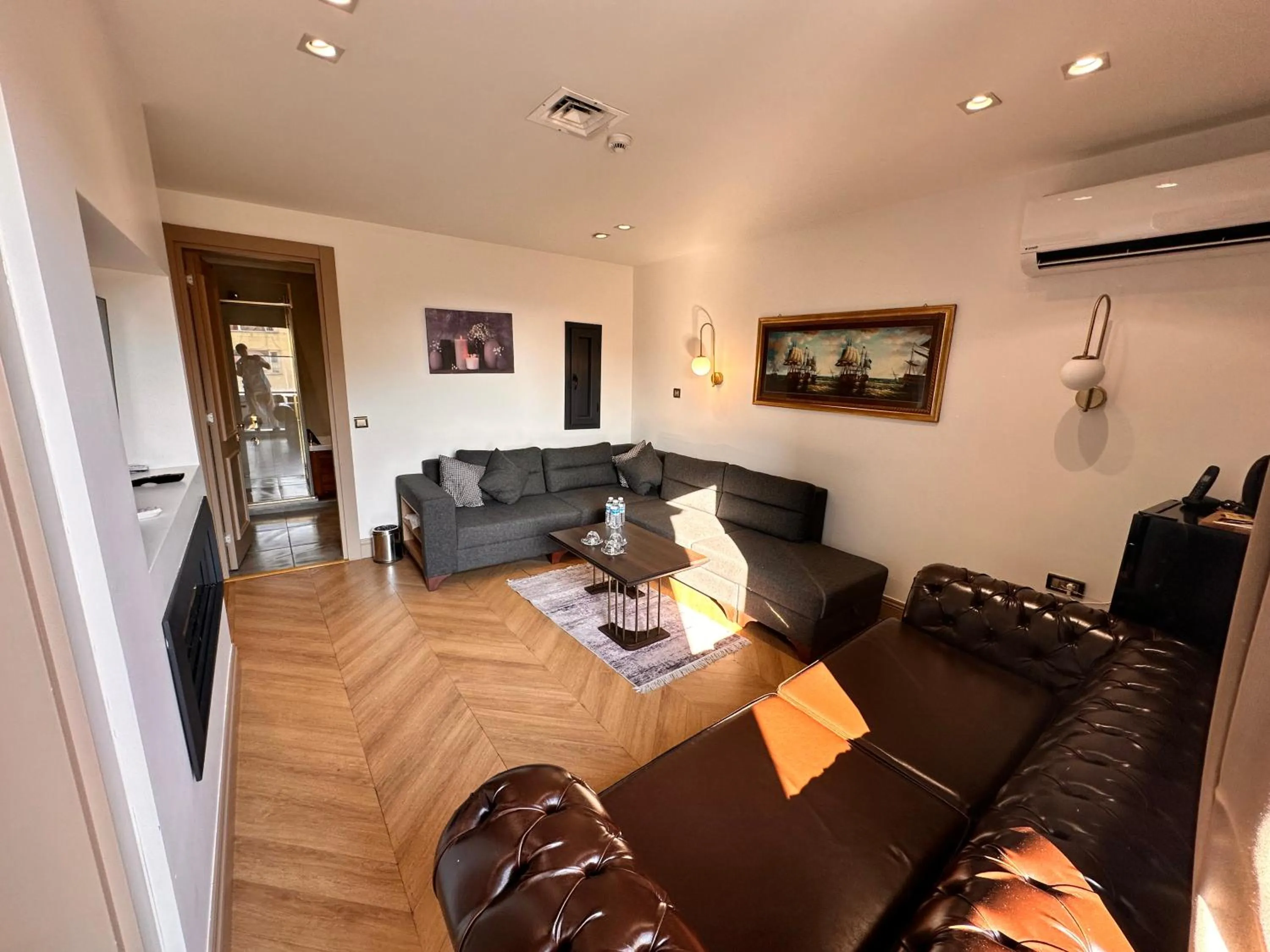 Seating area in Taksim Bosphorus Hotel