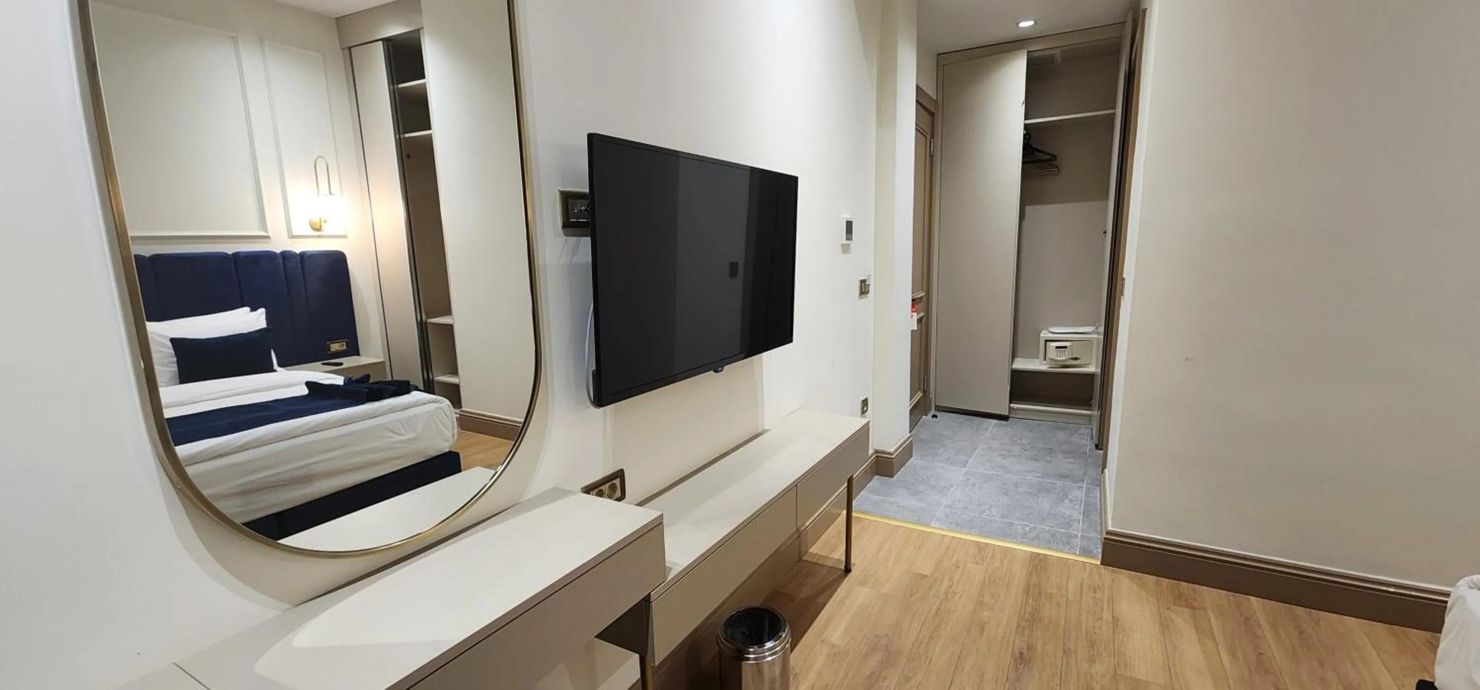 Bed in Taksim Bosphorus Hotel