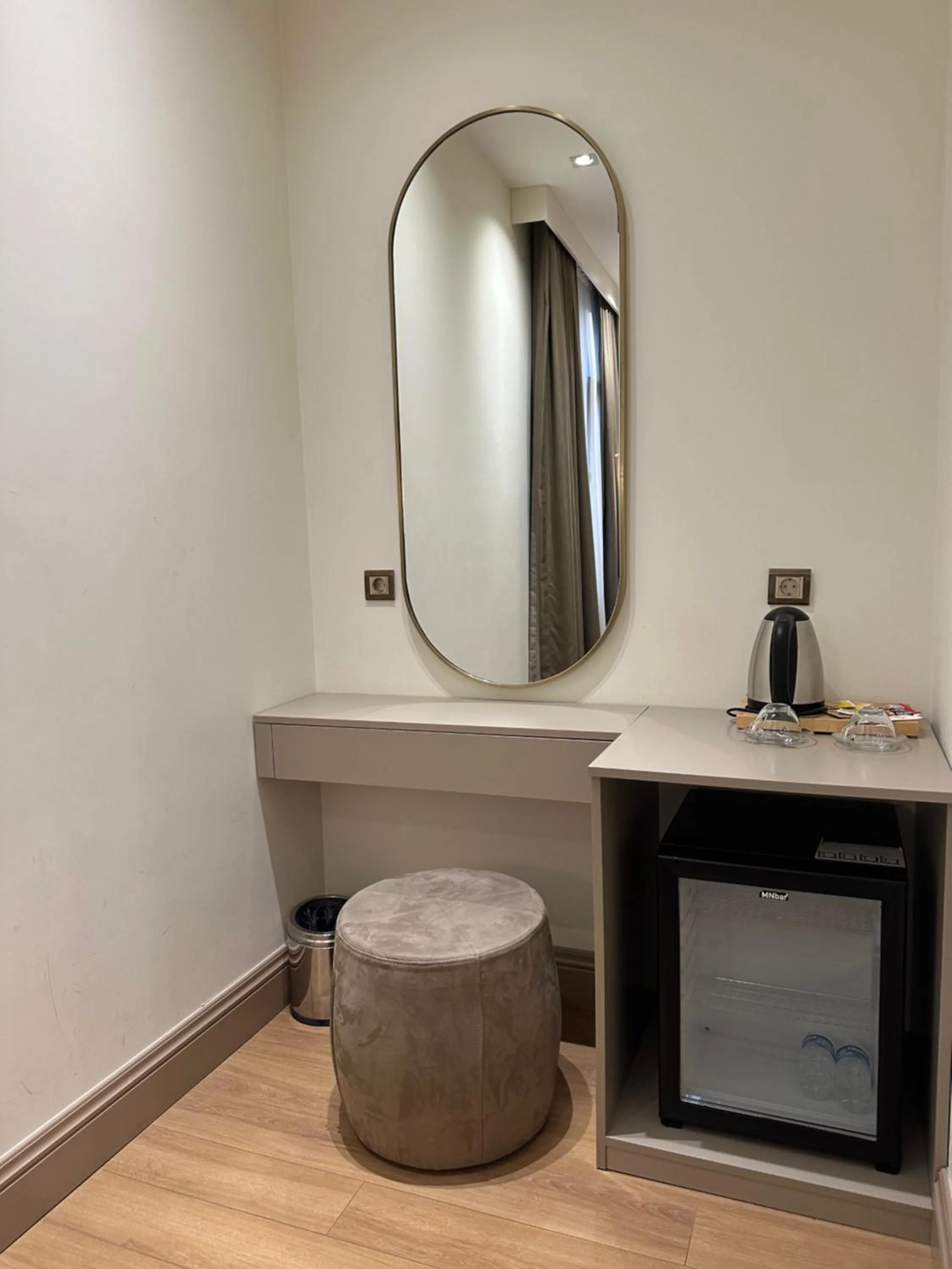 Coffee/tea facilities in Taksim Bosphorus Hotel