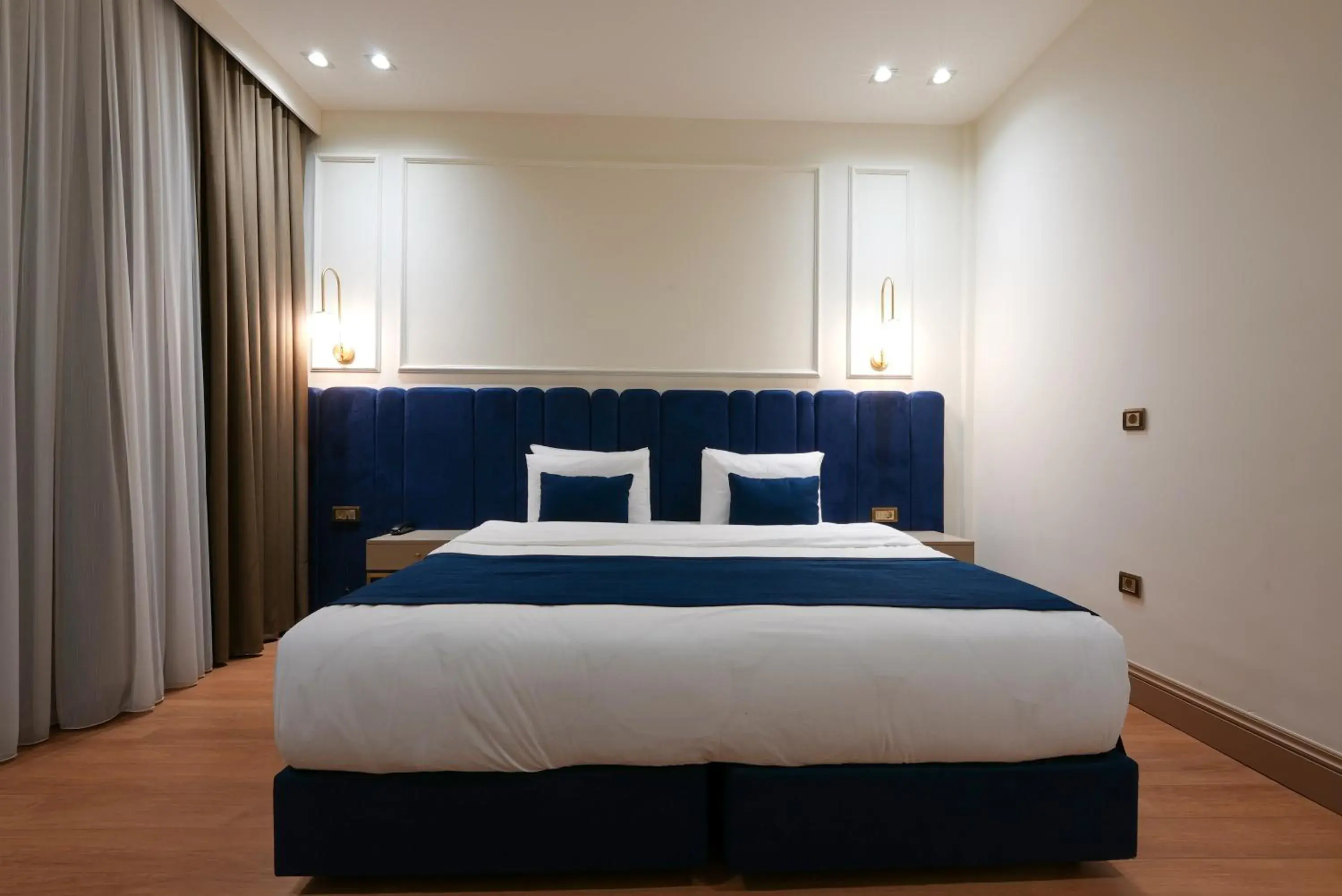 Bed in Taksim Bosphorus Hotel Bed in Taksim Bosphorus Hotel