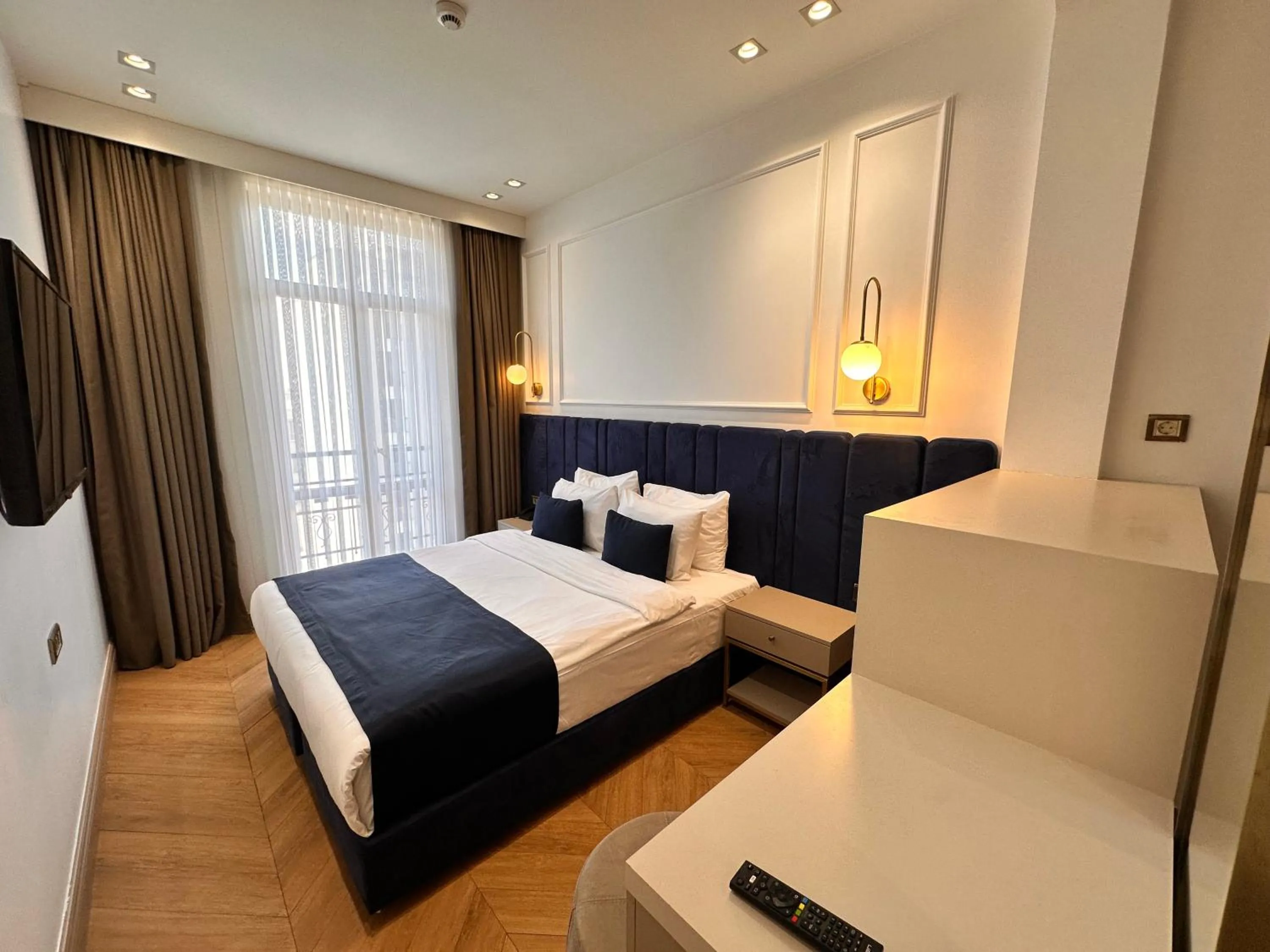 Bed in Taksim Bosphorus Hotel