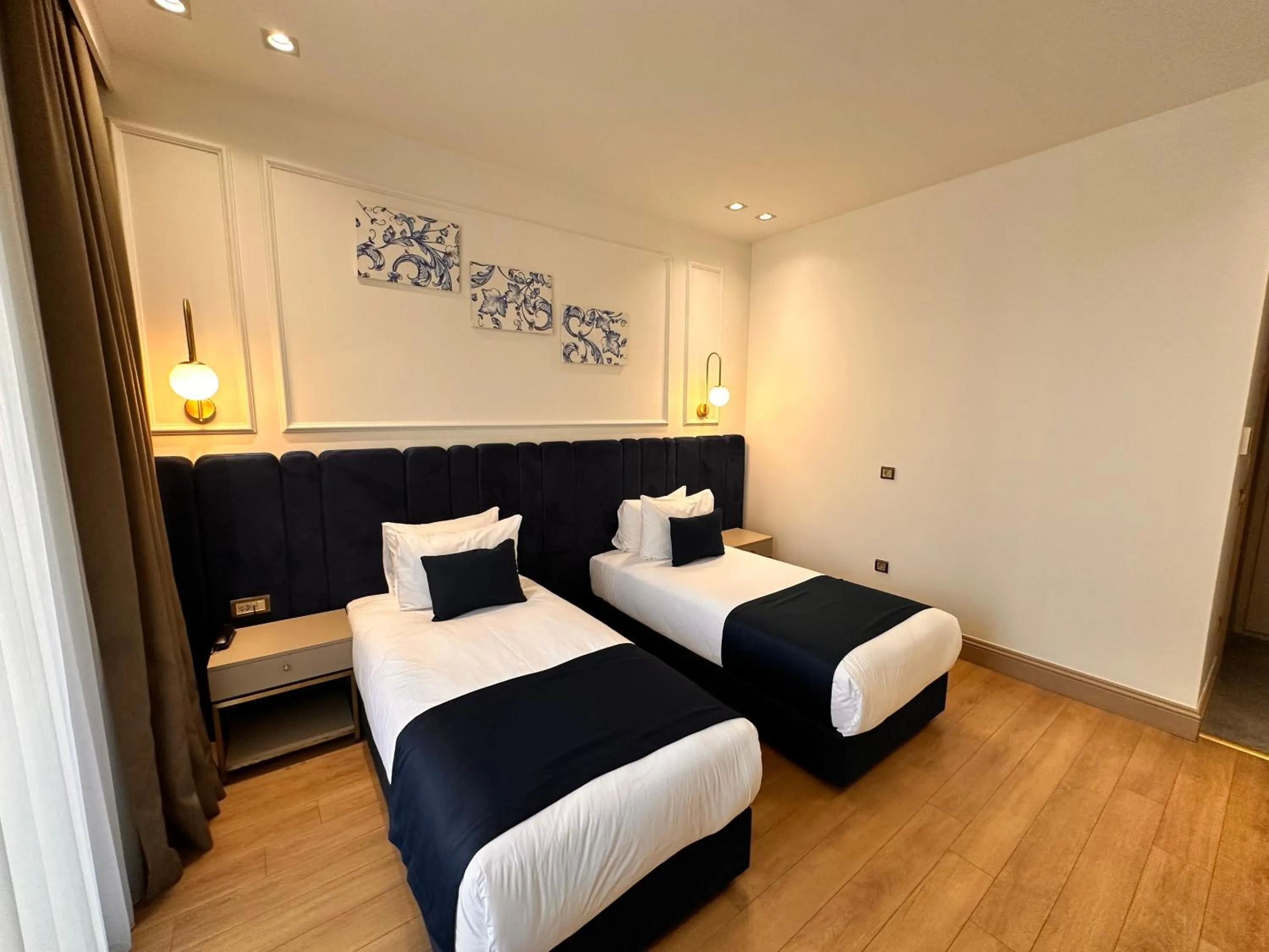 Bed in Taksim Bosphorus Hotel