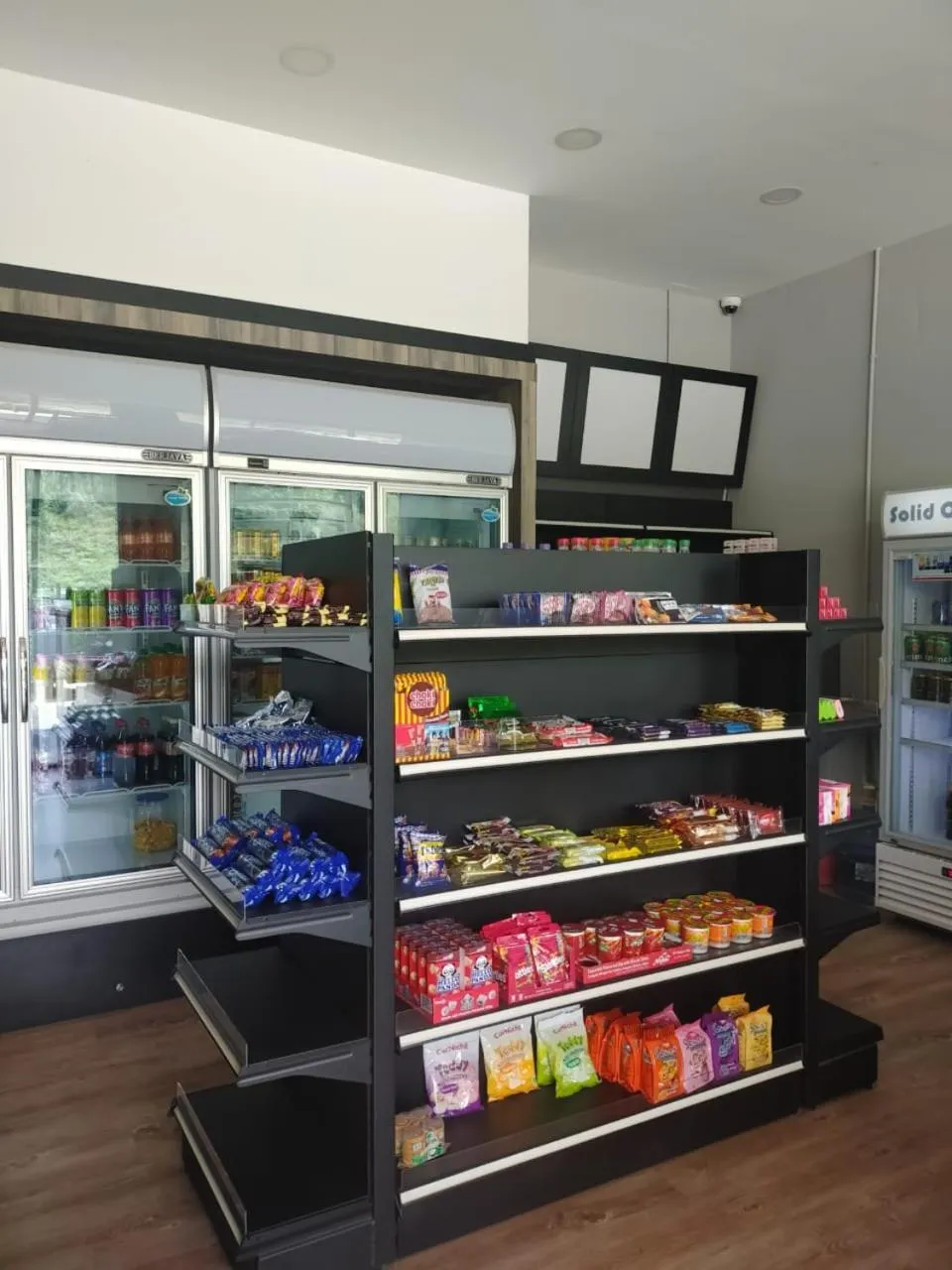 Food and drinks in Alia Express Sendayan