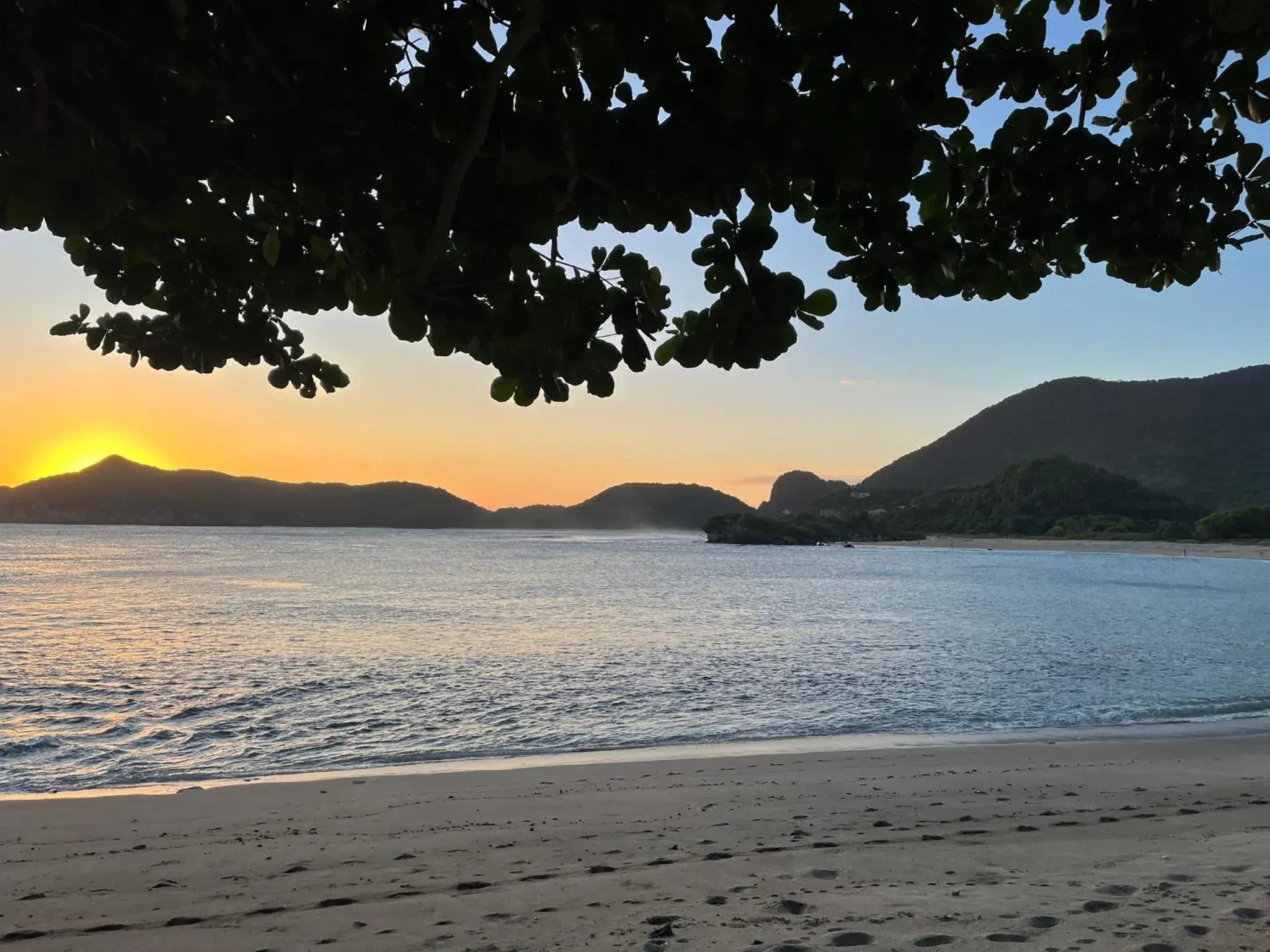 Beach in Balong Balong Surf Bungalows & Restaurant Beach in Balong Balong Surf Bungalows & Restaurant