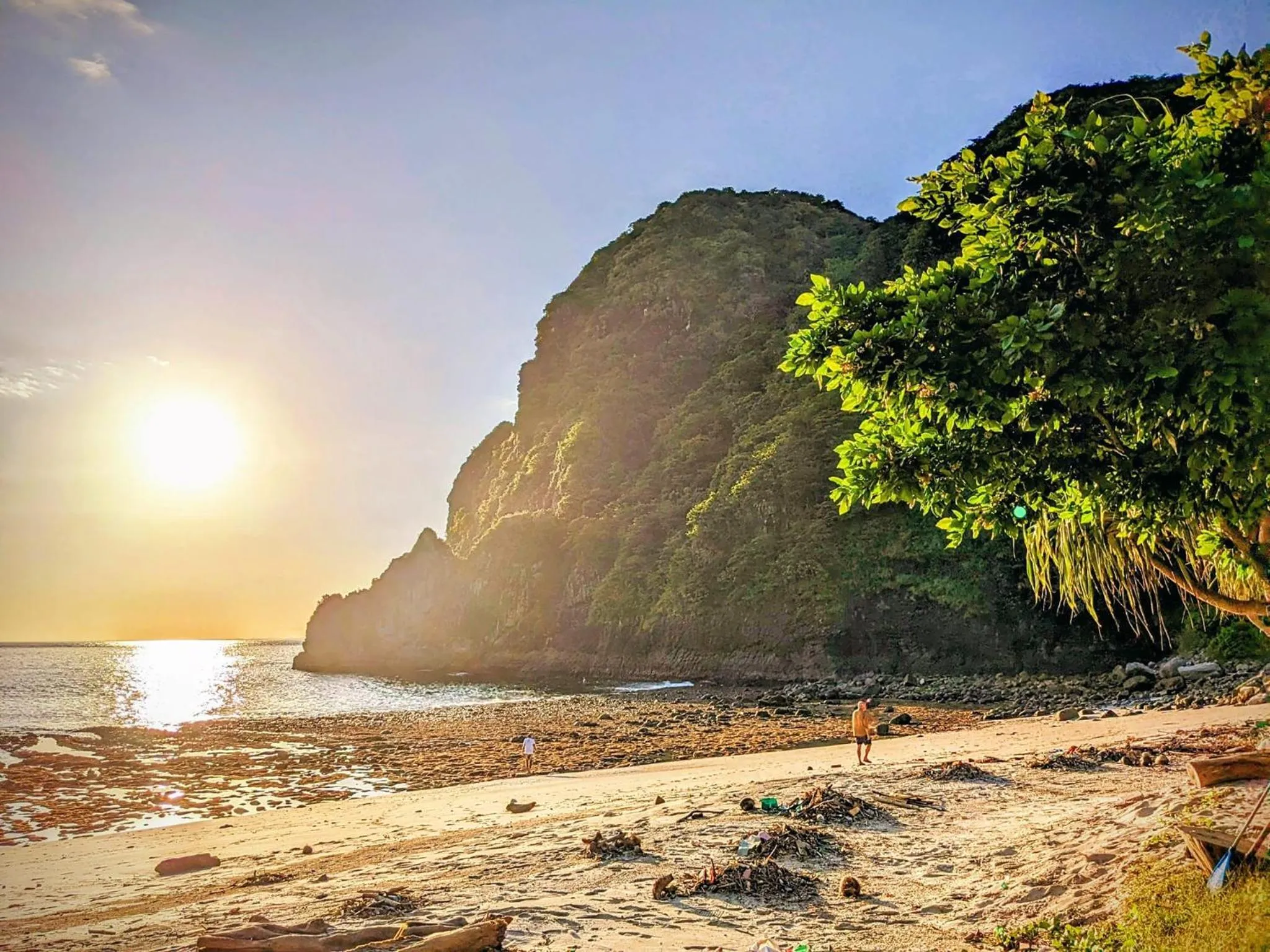 Beach in Balong Balong Surf Bungalows & Restaurant