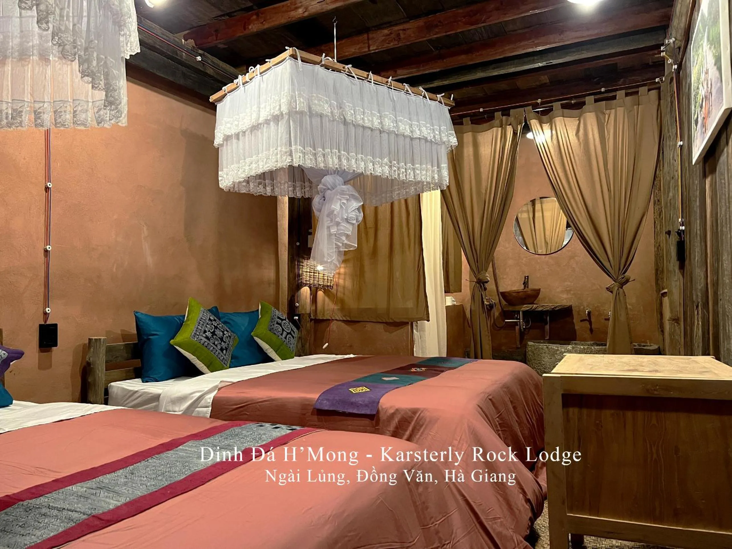 Bedroom, Bed in Dinh Đá H'Mông - Karsterly Rock Lodge