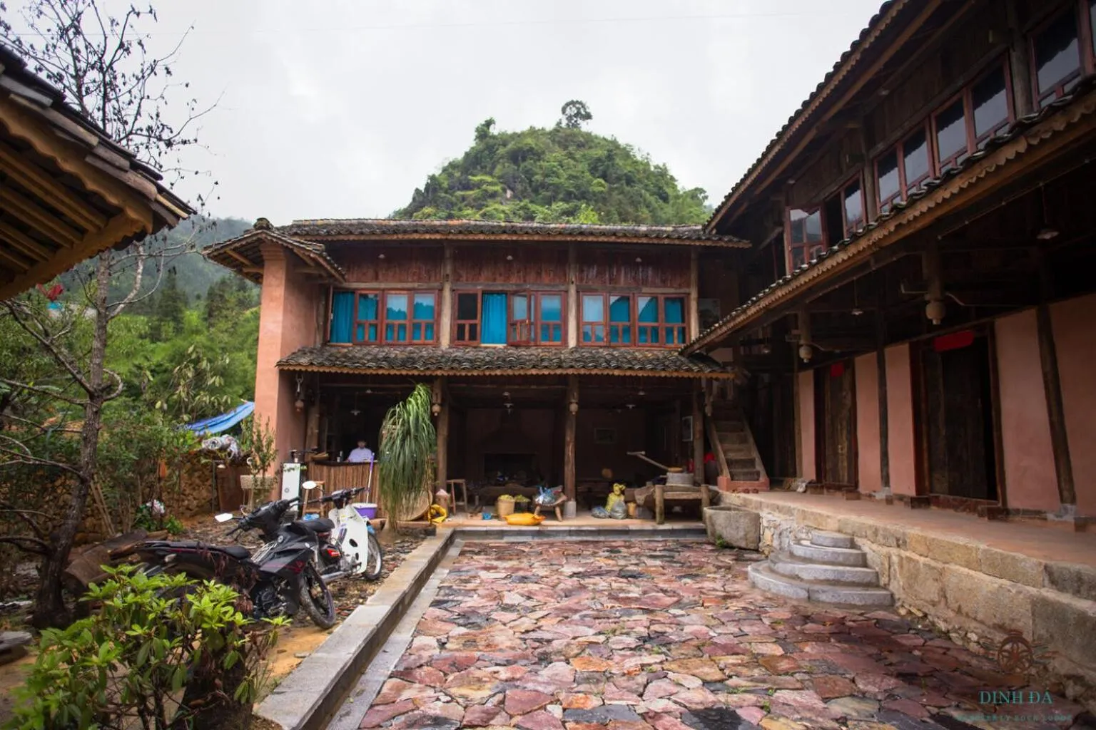 Property building in Dinh Đá H'Mông - Karsterly Rock Lodge