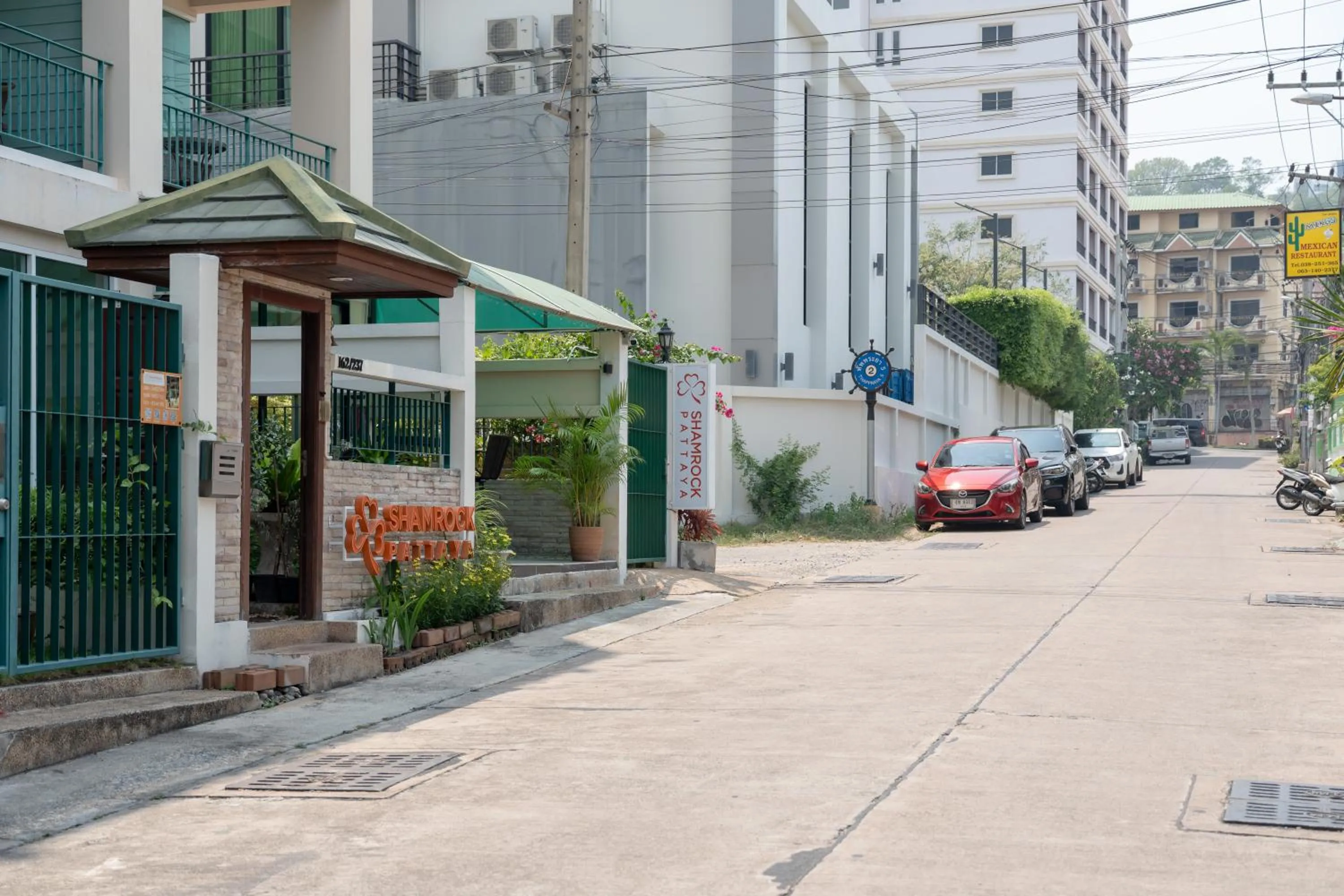 Property building in Shamrock Hotel Pattaya