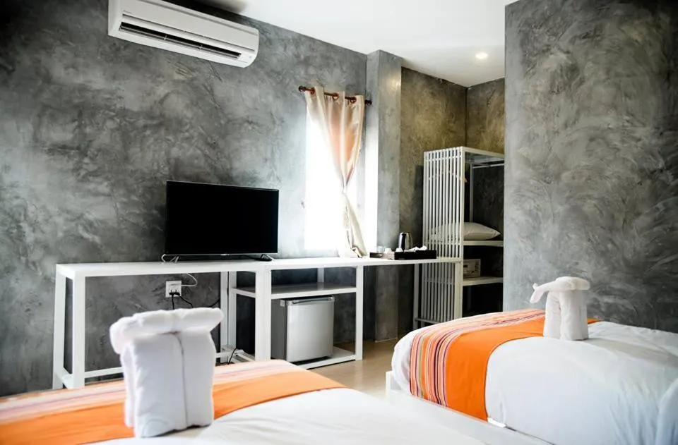 Bedroom, Bed in Ban's Avenue Guesthouse