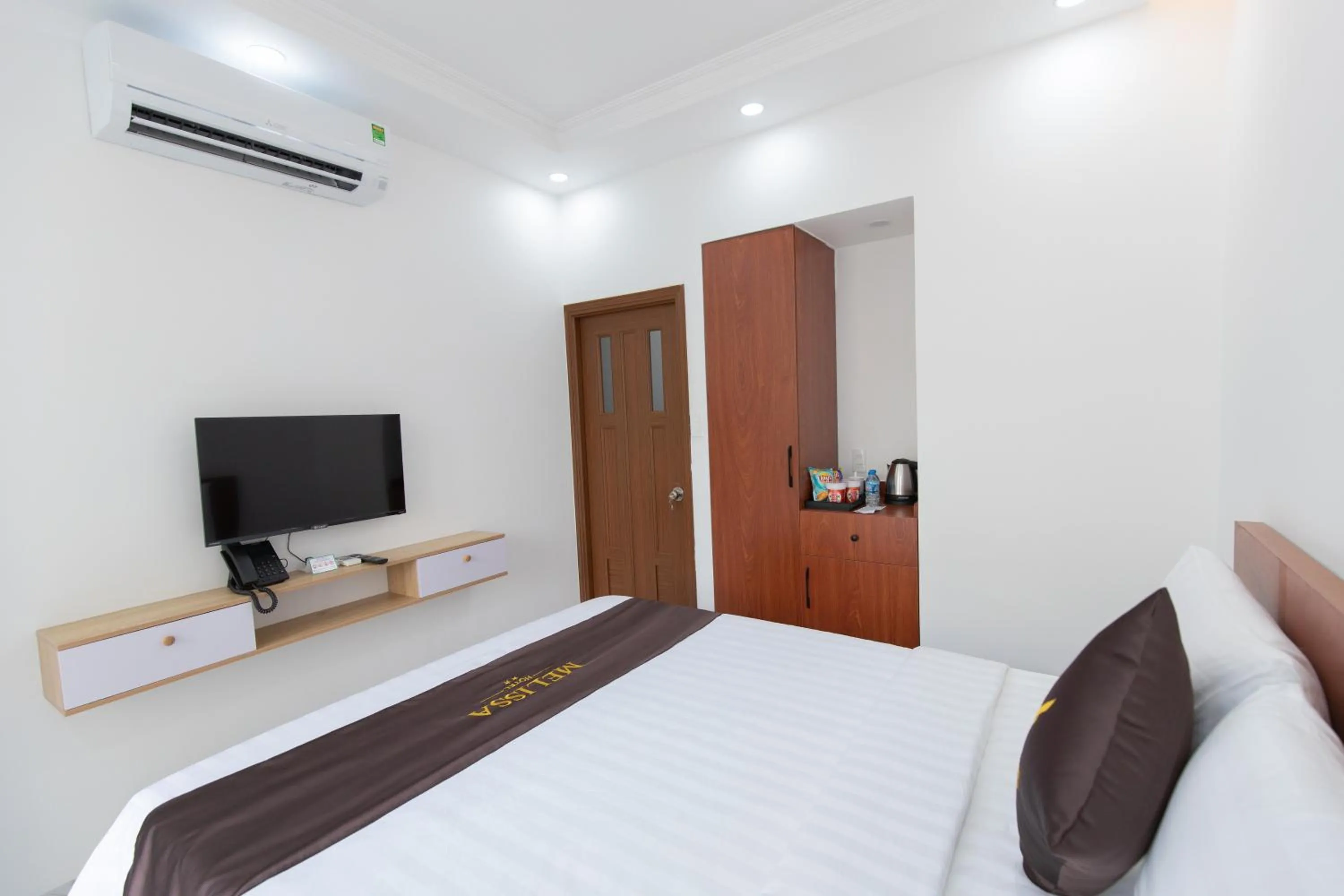Photo of the whole room, Bed in Melissa Hotel - Vung Tau