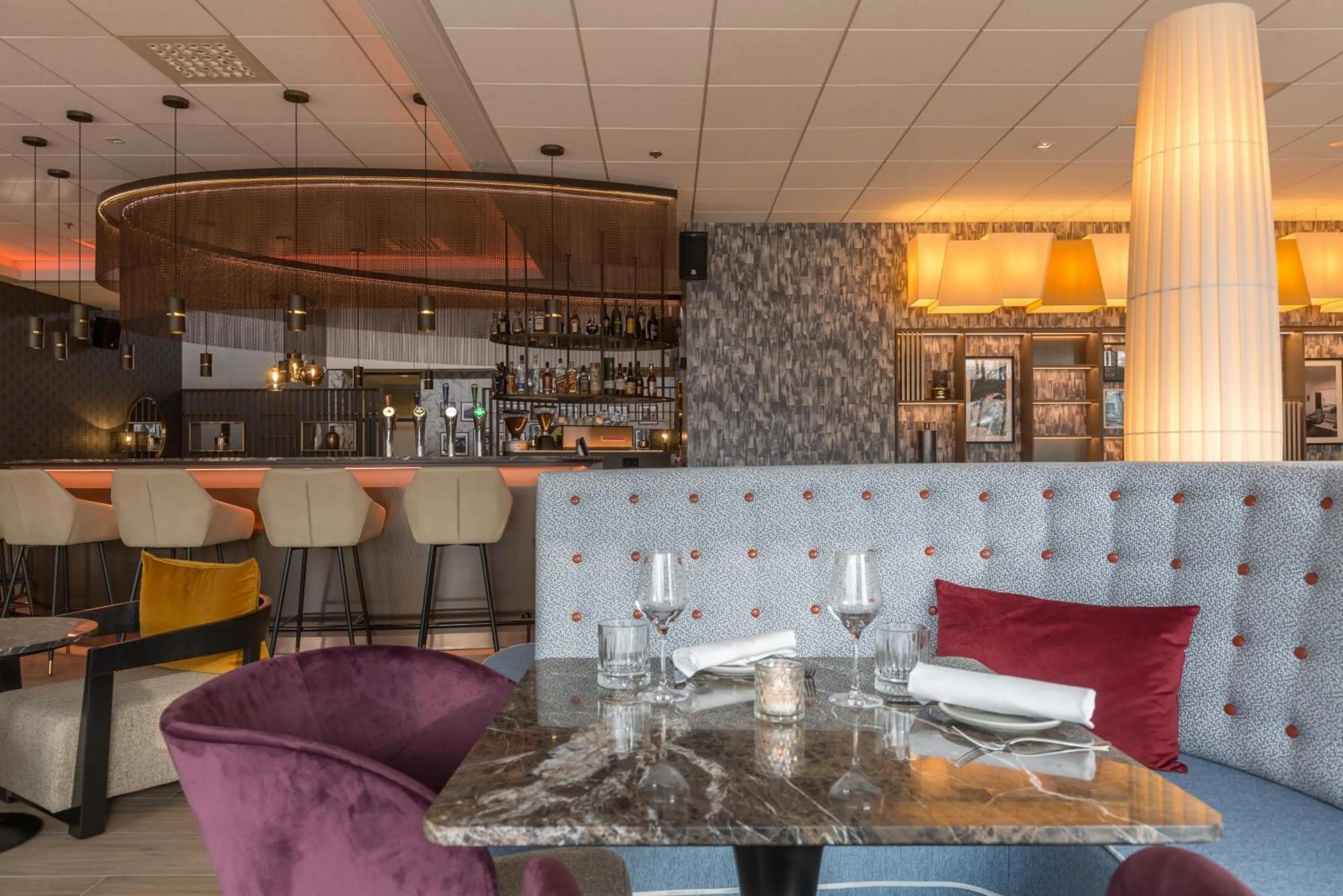 Restaurant/places to eat in Leonardo Royal Hotel Den Haag Promenade