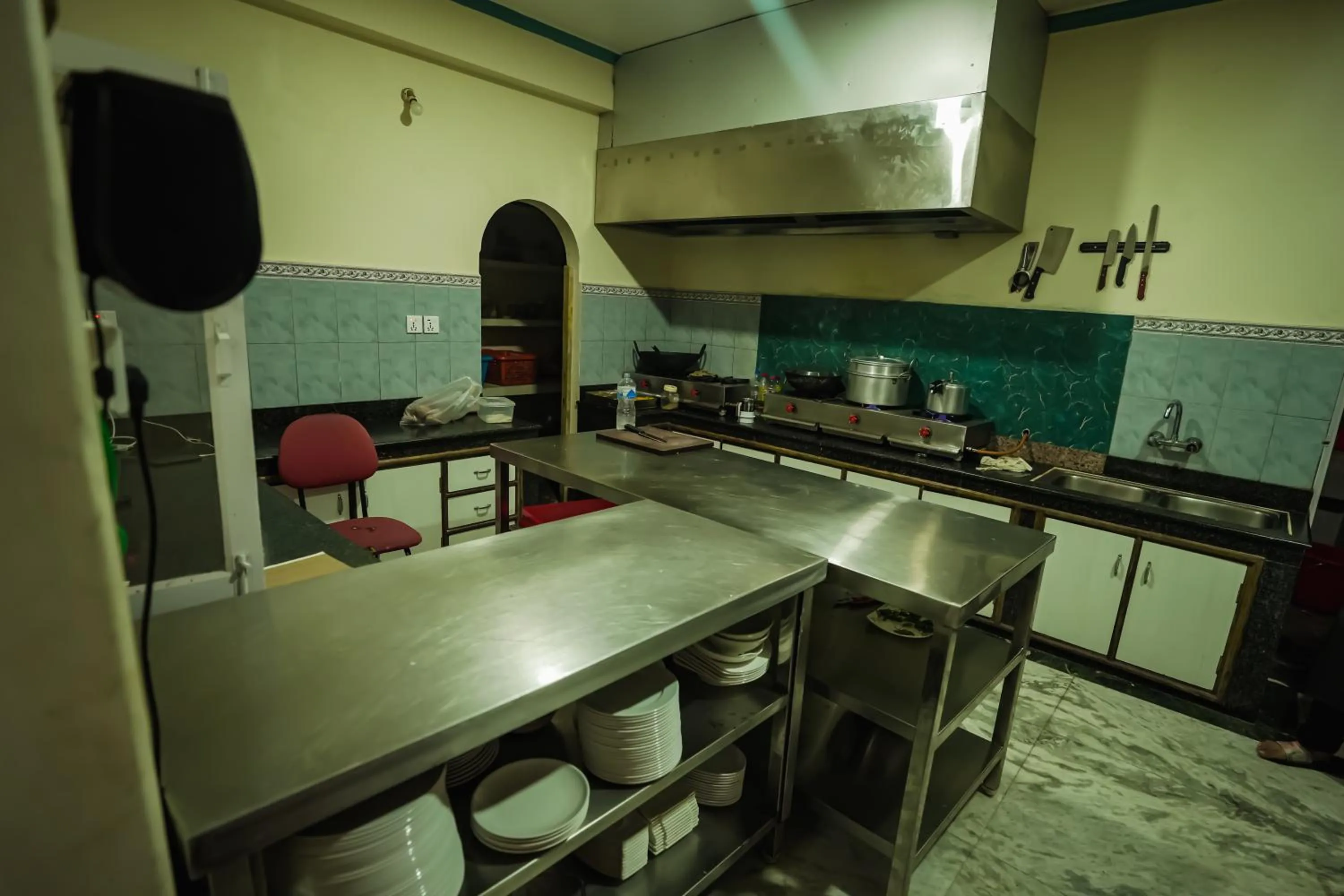 Kitchen or kitchenette in Himalayan Guest House