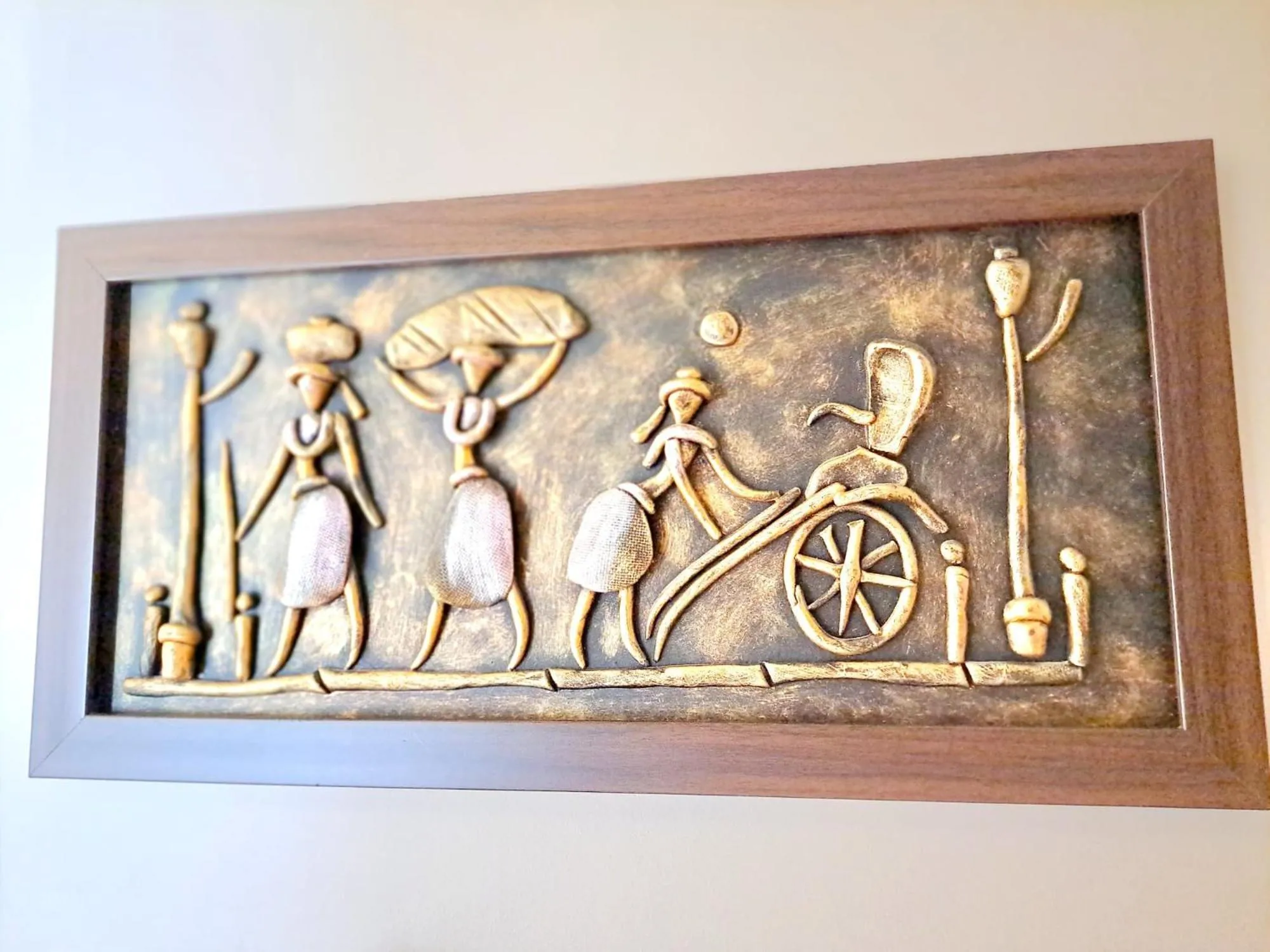 Decorative detail in Tottenham Spur Hideaway