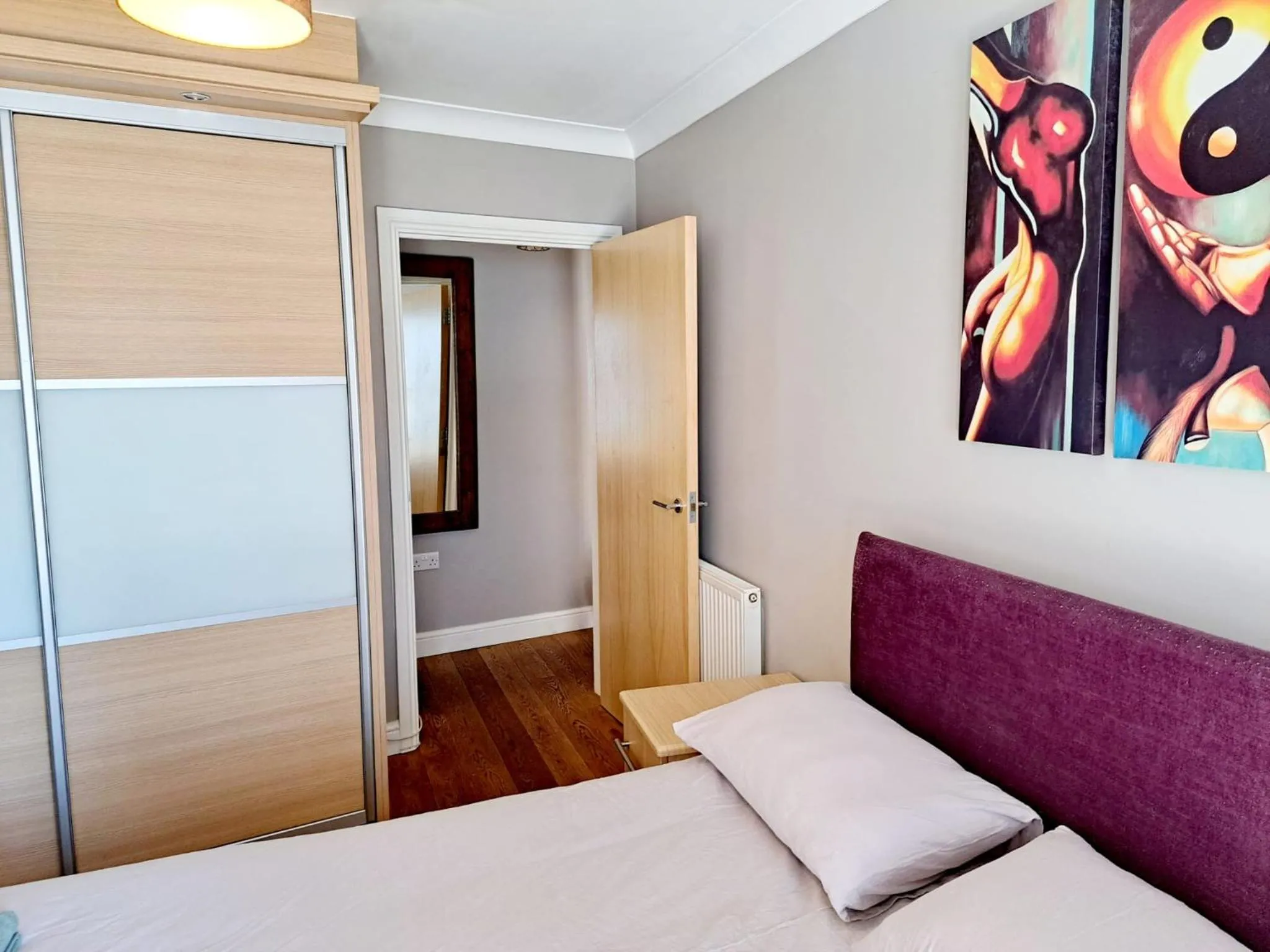 Bedroom, Bed in Tottenham Spur Hideaway