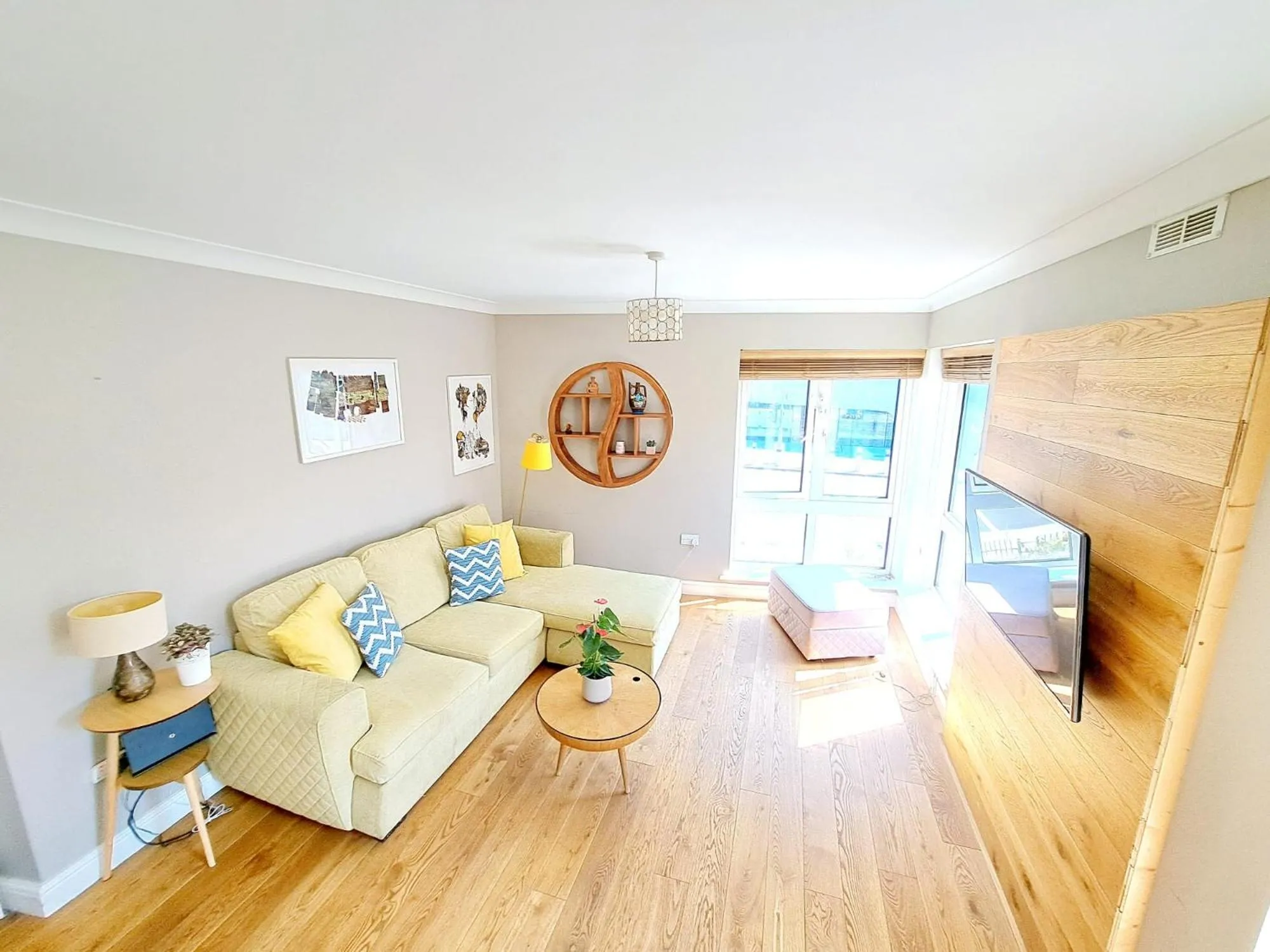 Two-Bedroom Apartment in Tottenham Spur Hideaway