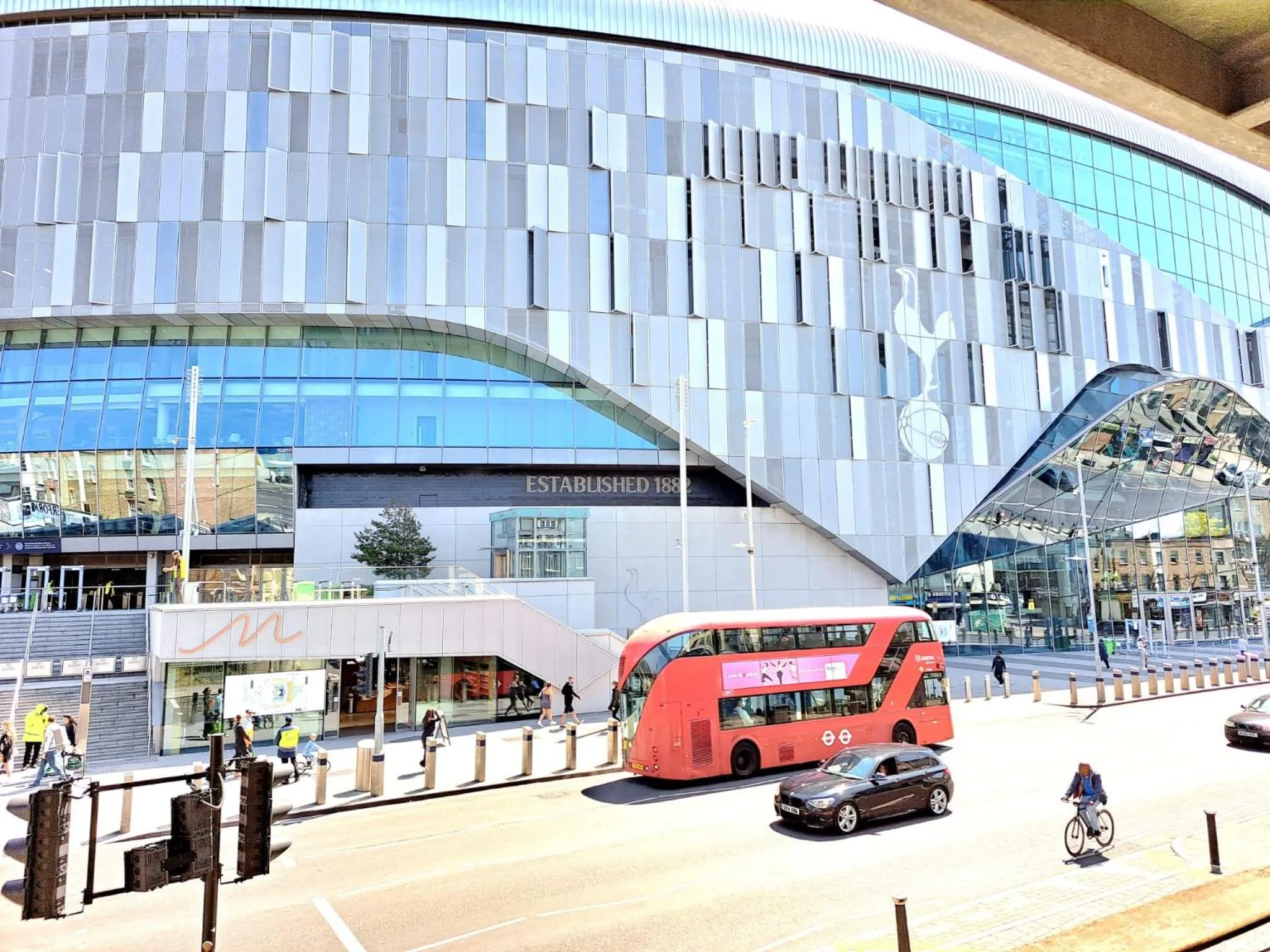 City view in Tottenham Spur Hideaway