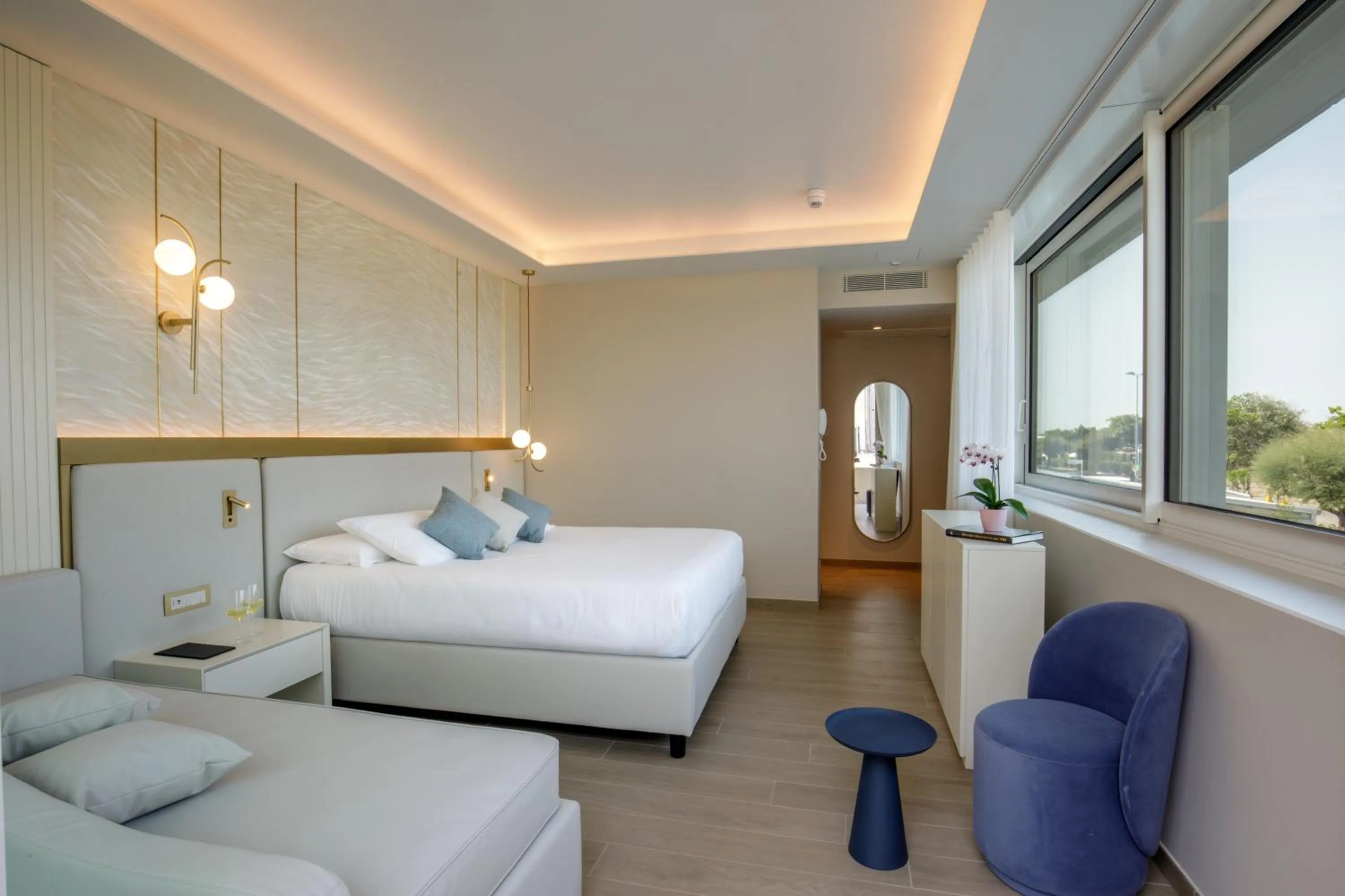 Bed in Ambasciatori Suite Hotel