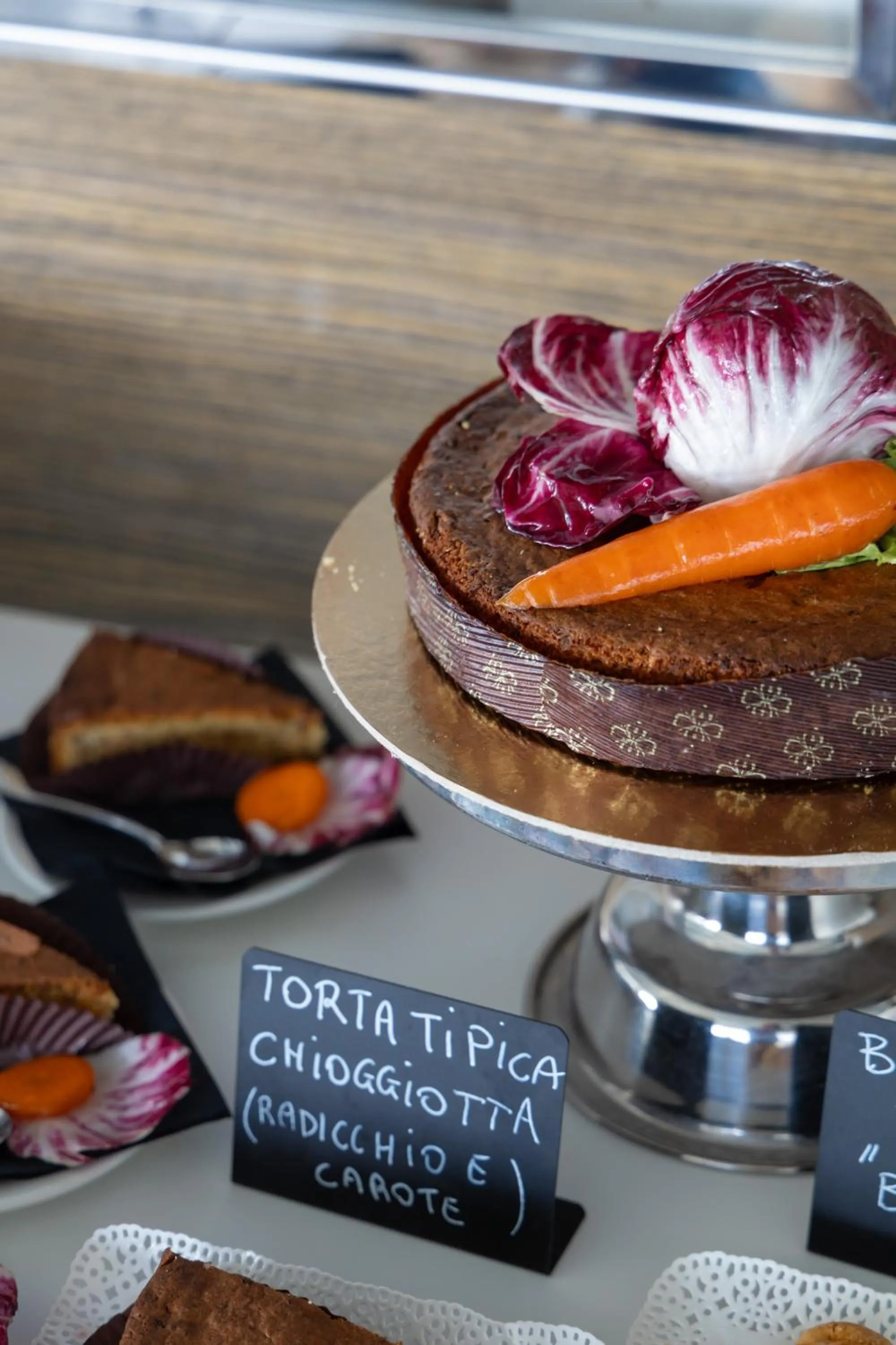 Food and drinks in Ambasciatori Suite Hotel