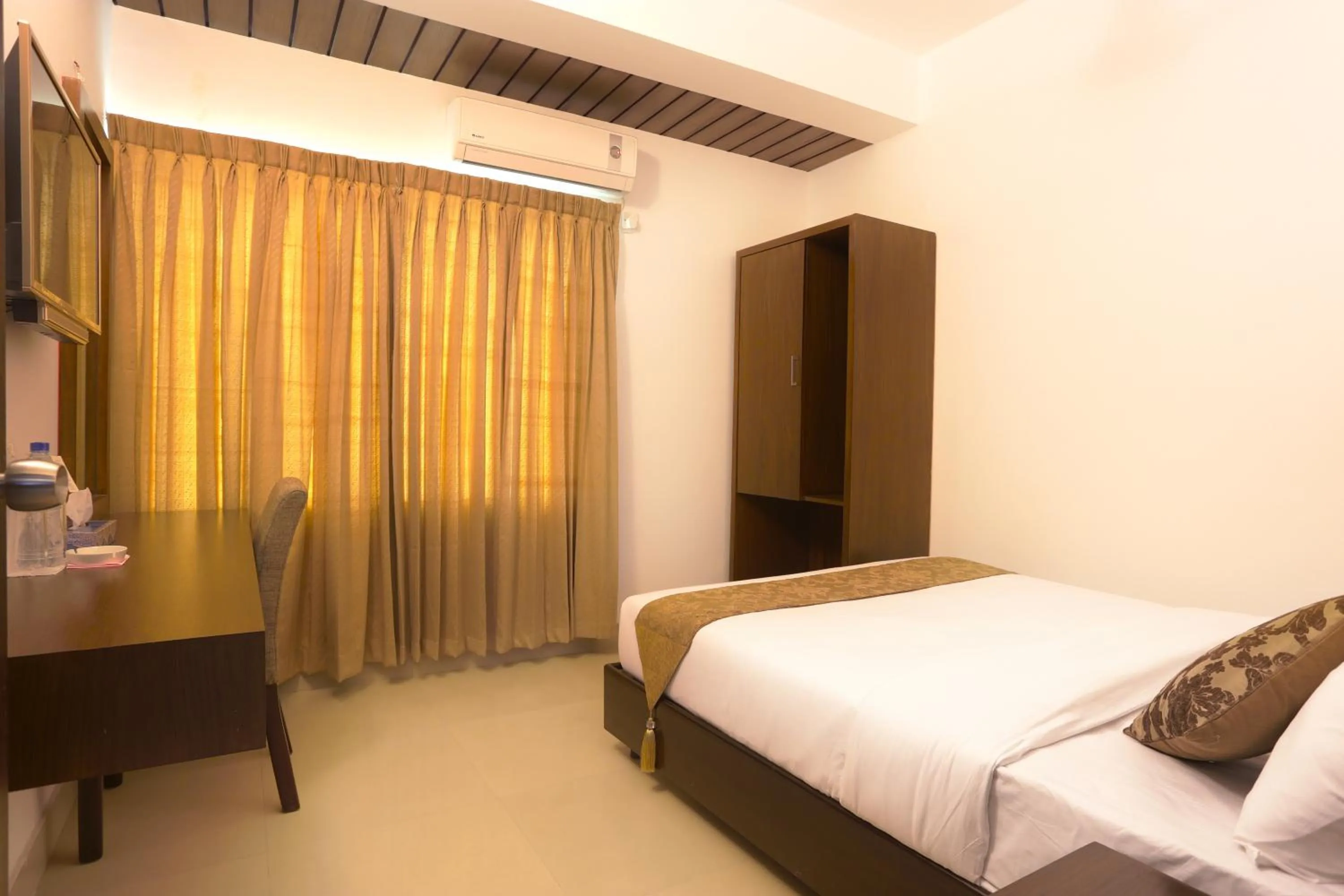 Bedroom, Bed in Holy Inn Sylhet