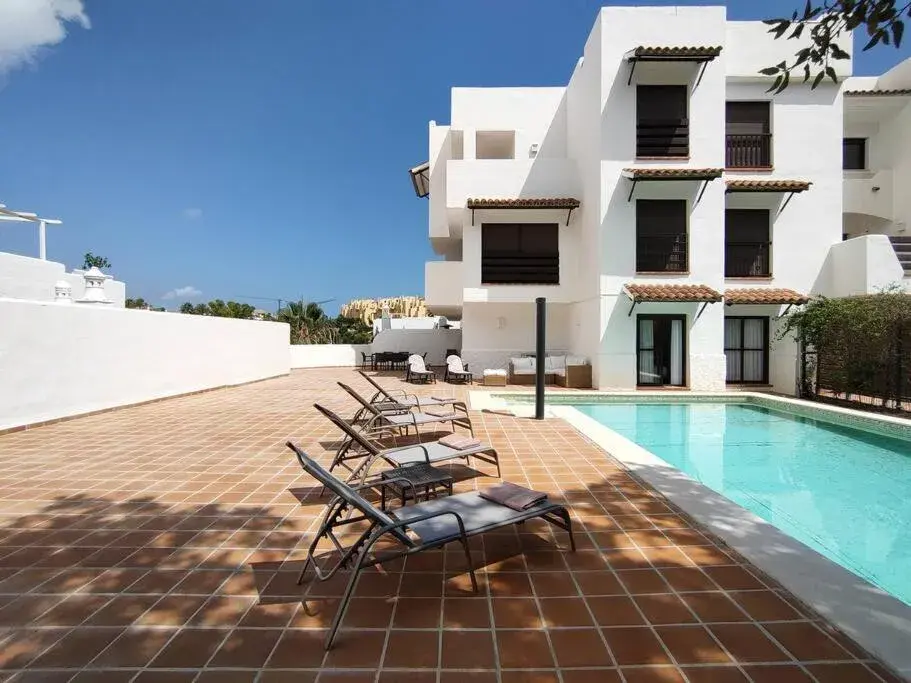 Full apartment with private pool Full apartment with private pool