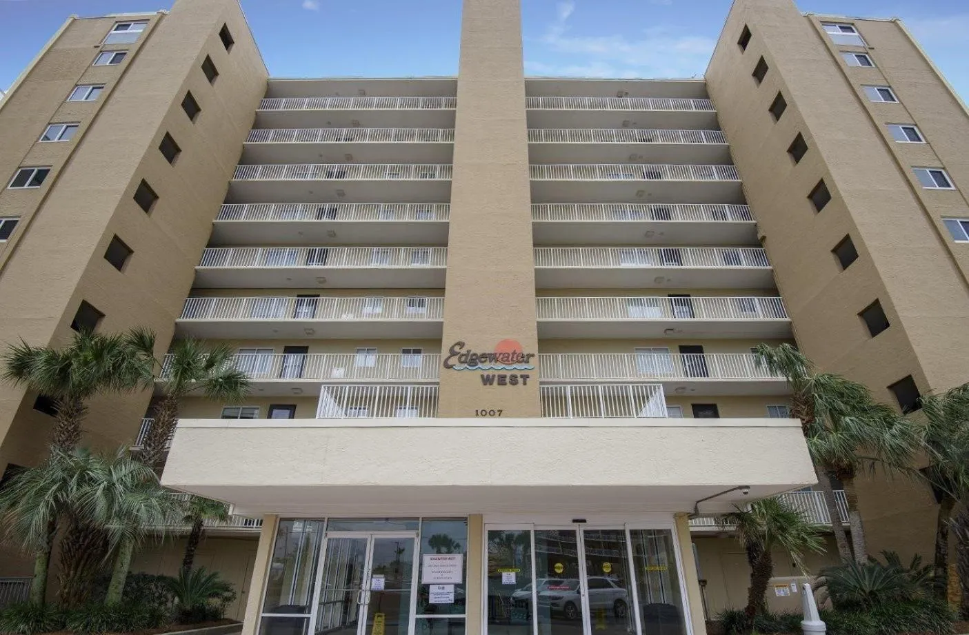 Property building in Edgewater West 53 by ALBVR - This Beachfront Condo is Perfect for your next Family Getaway