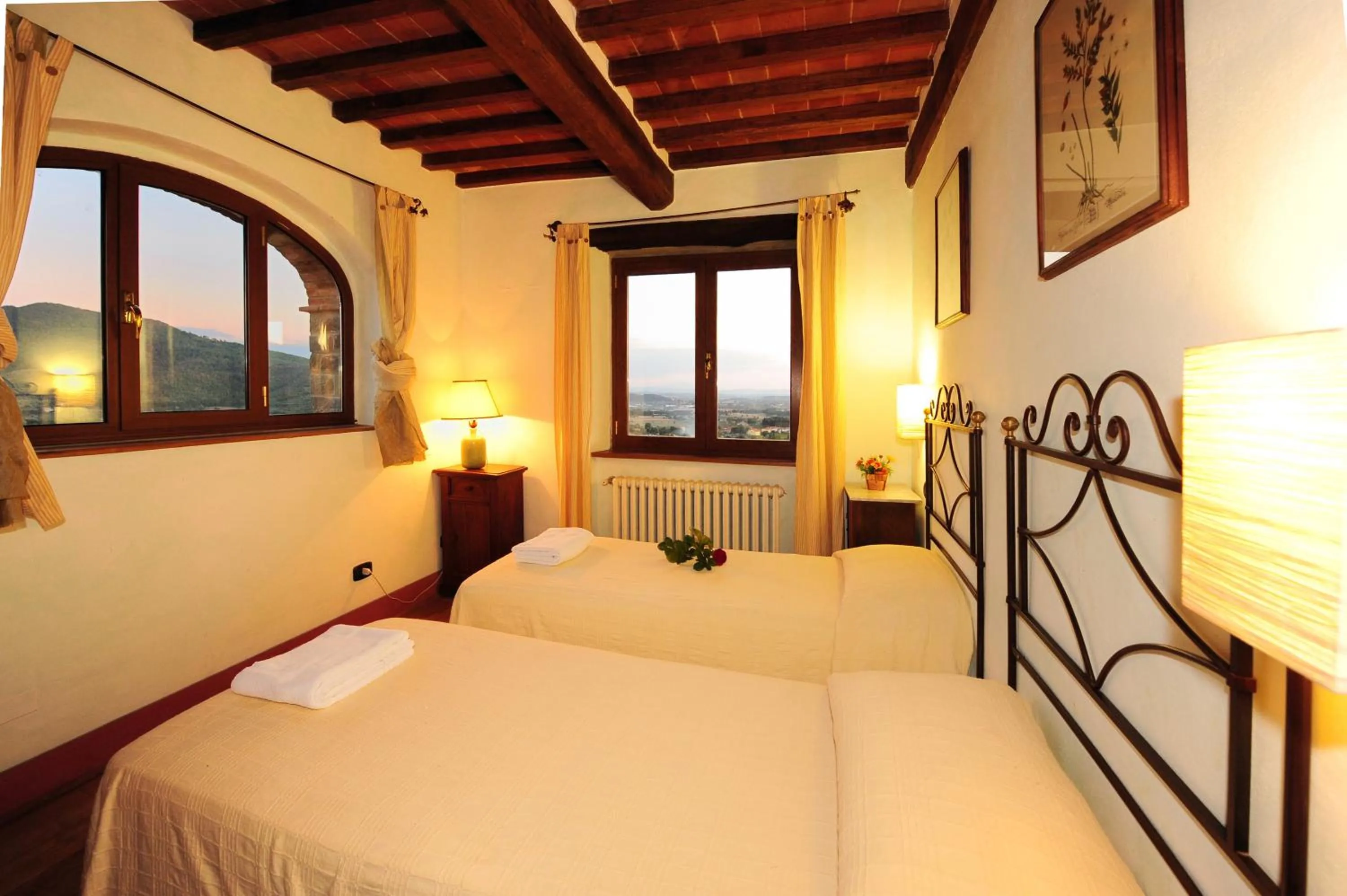 Decorative detail, Bed in Villa Senaia