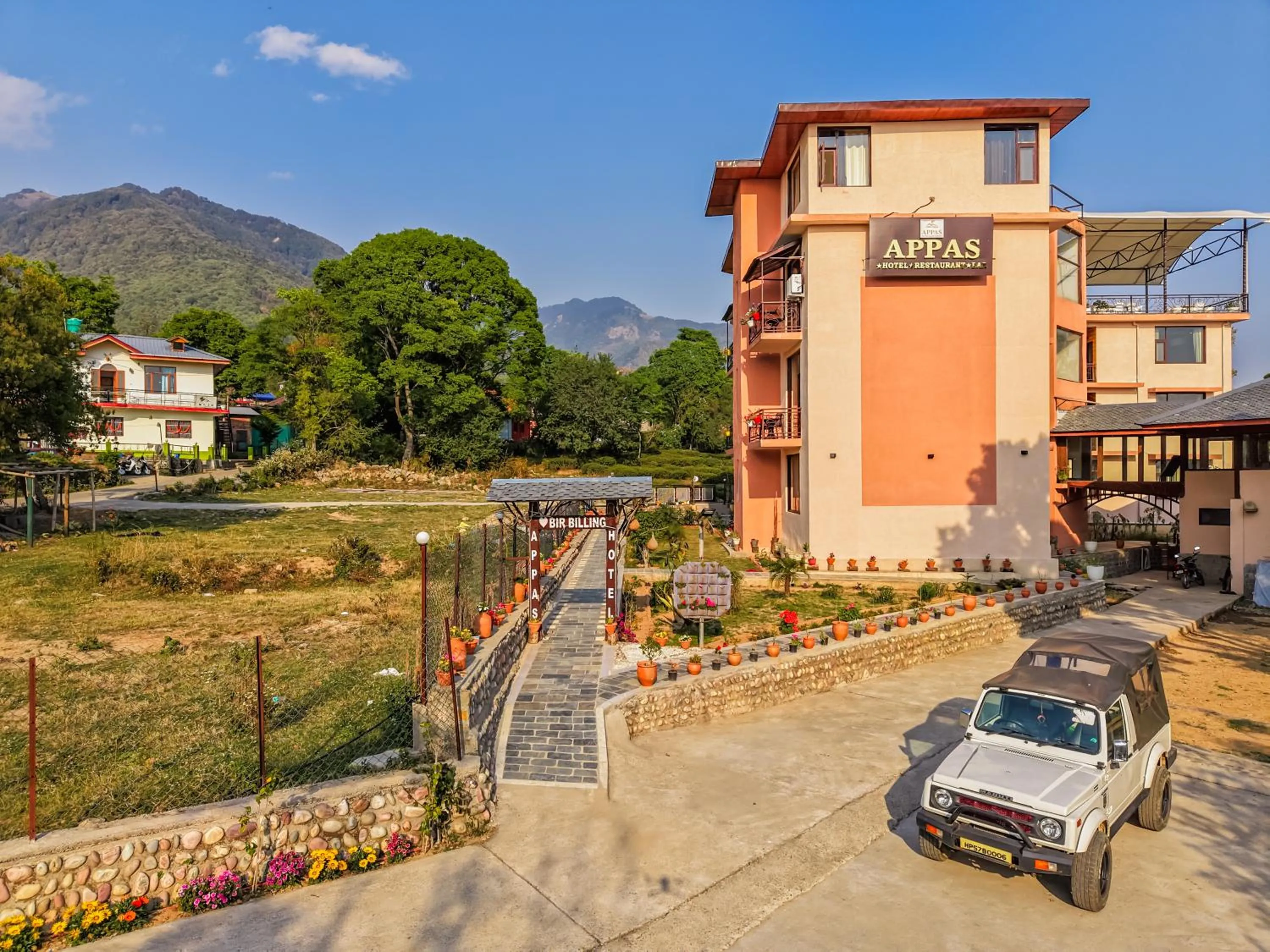 Facade/entrance in Appas Hotel