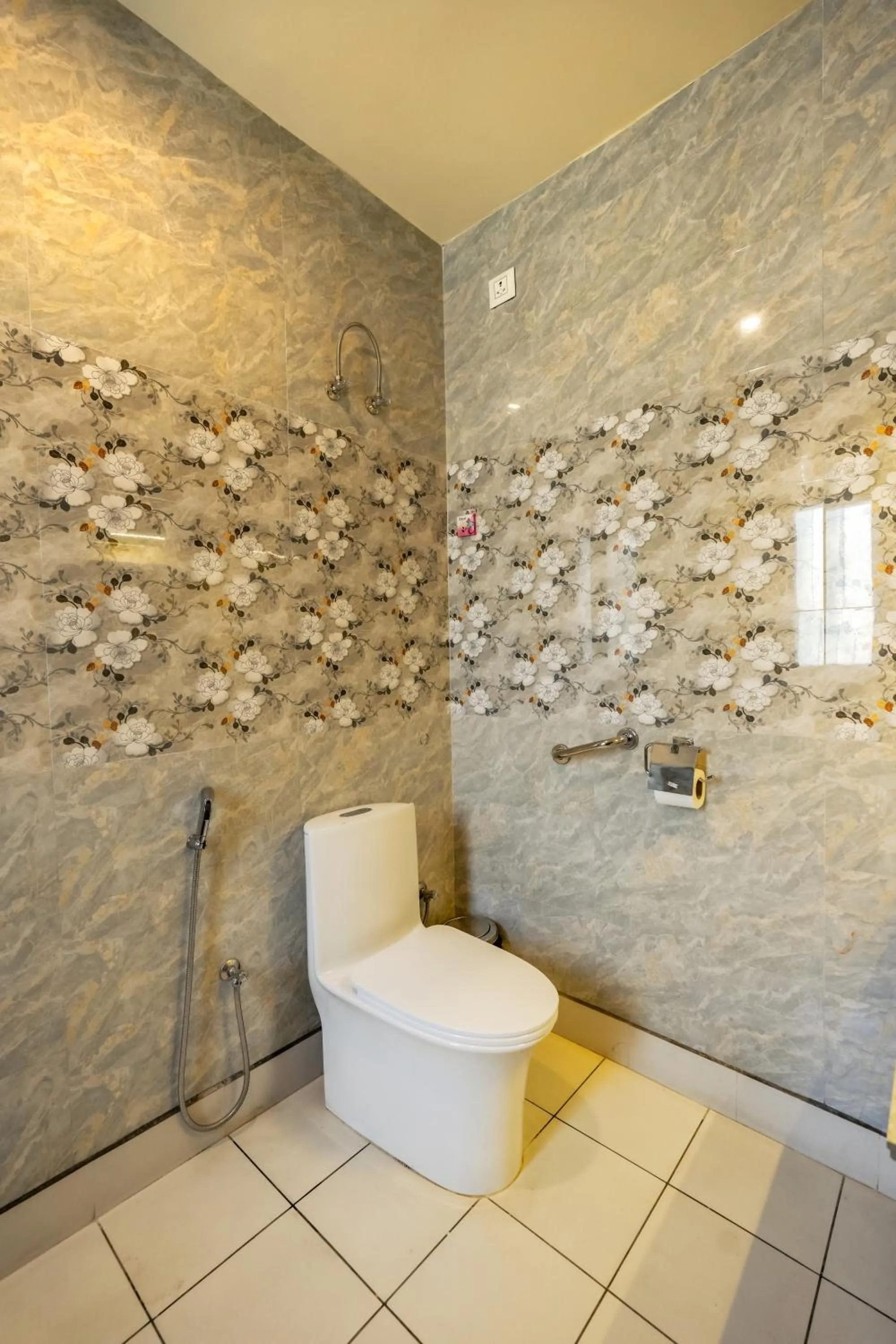 Bathroom in Appas Hotel