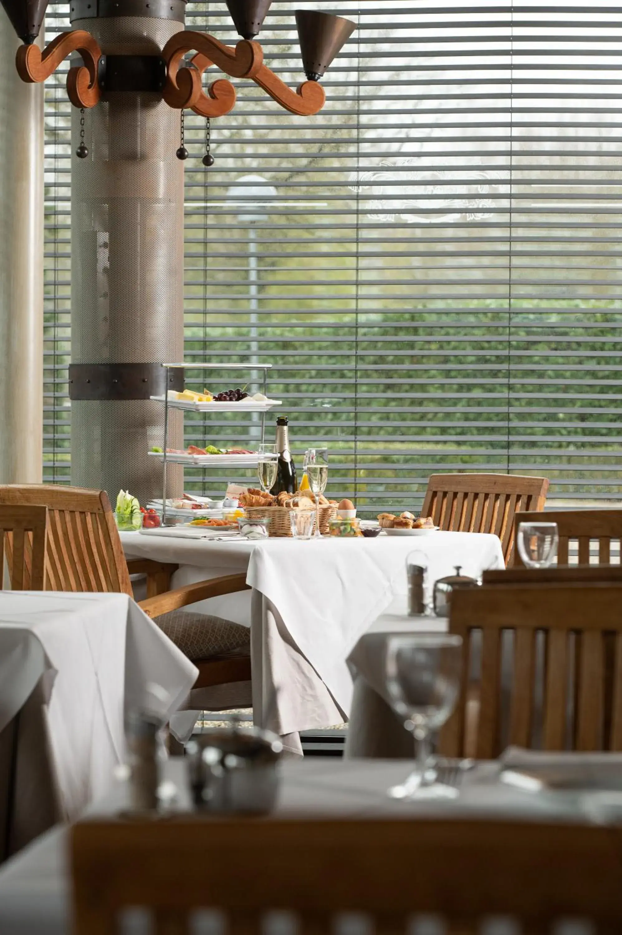 Breakfast in Château St Gerlach - Oostwegel Collection, member of Relais and Châteaux Breakfast in Château St Gerlach - Oostwegel Collection, member of Relais and Châteaux