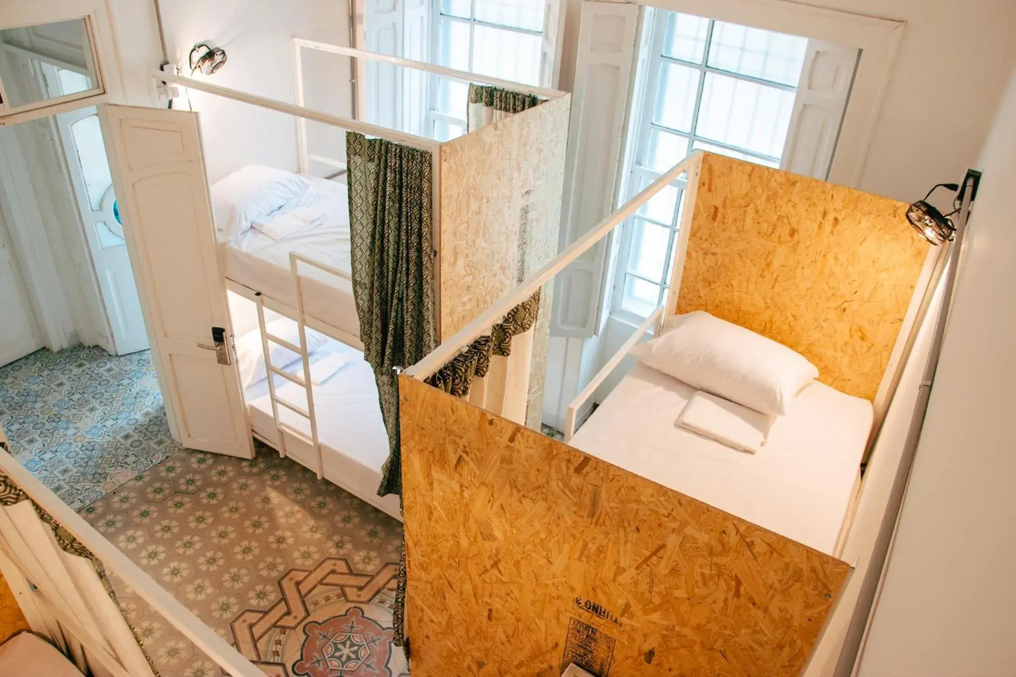 Single Bed in Mixed Dormitory Room in Cordova Hostel Medellin Single Bed in Mixed Dormitory Room in Cordova Hostel Medellin