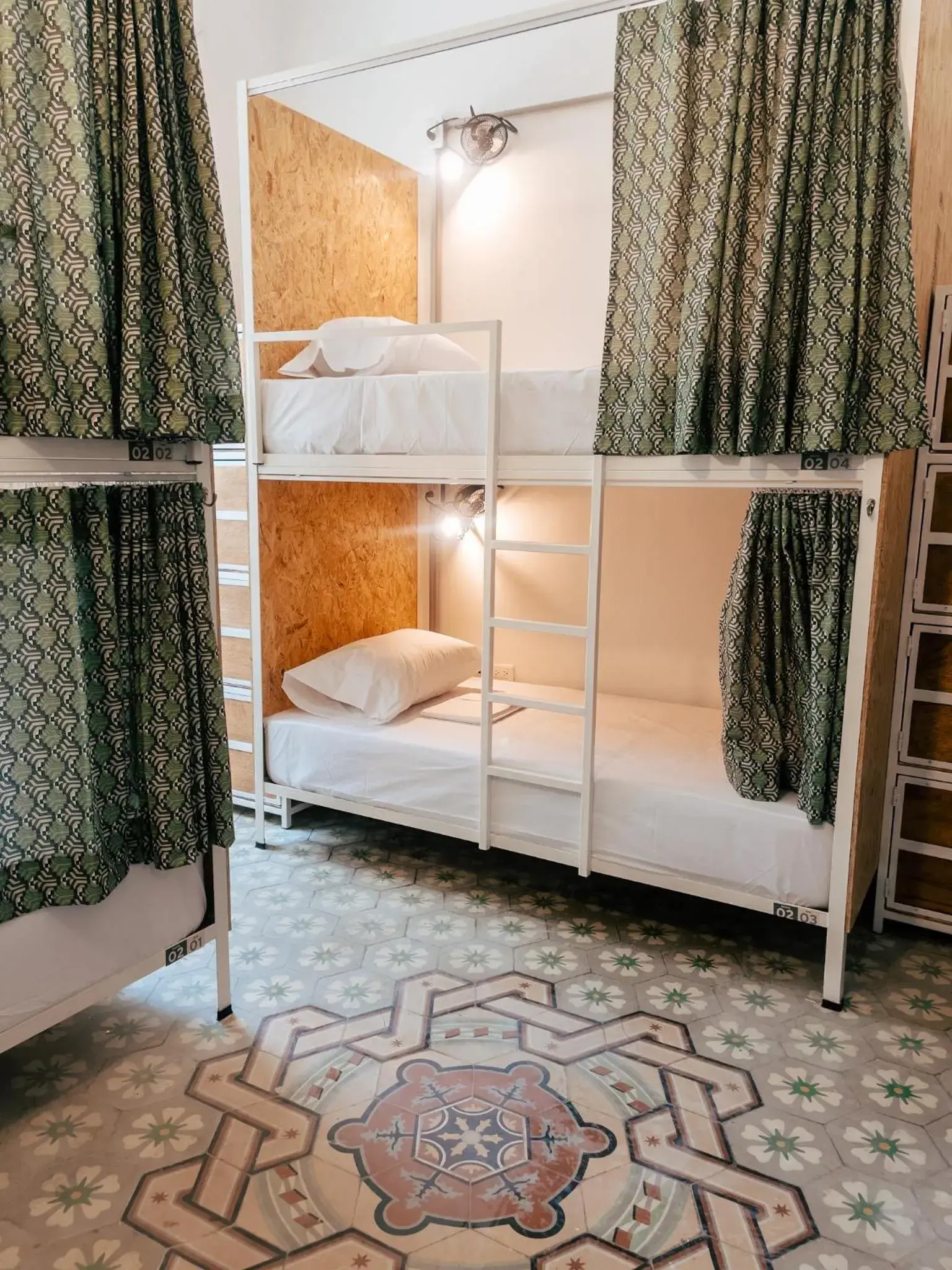 Single Bed in Mixed Dormitory Room in Cordova Hostel Medellin Single Bed in Mixed Dormitory Room in Cordova Hostel Medellin