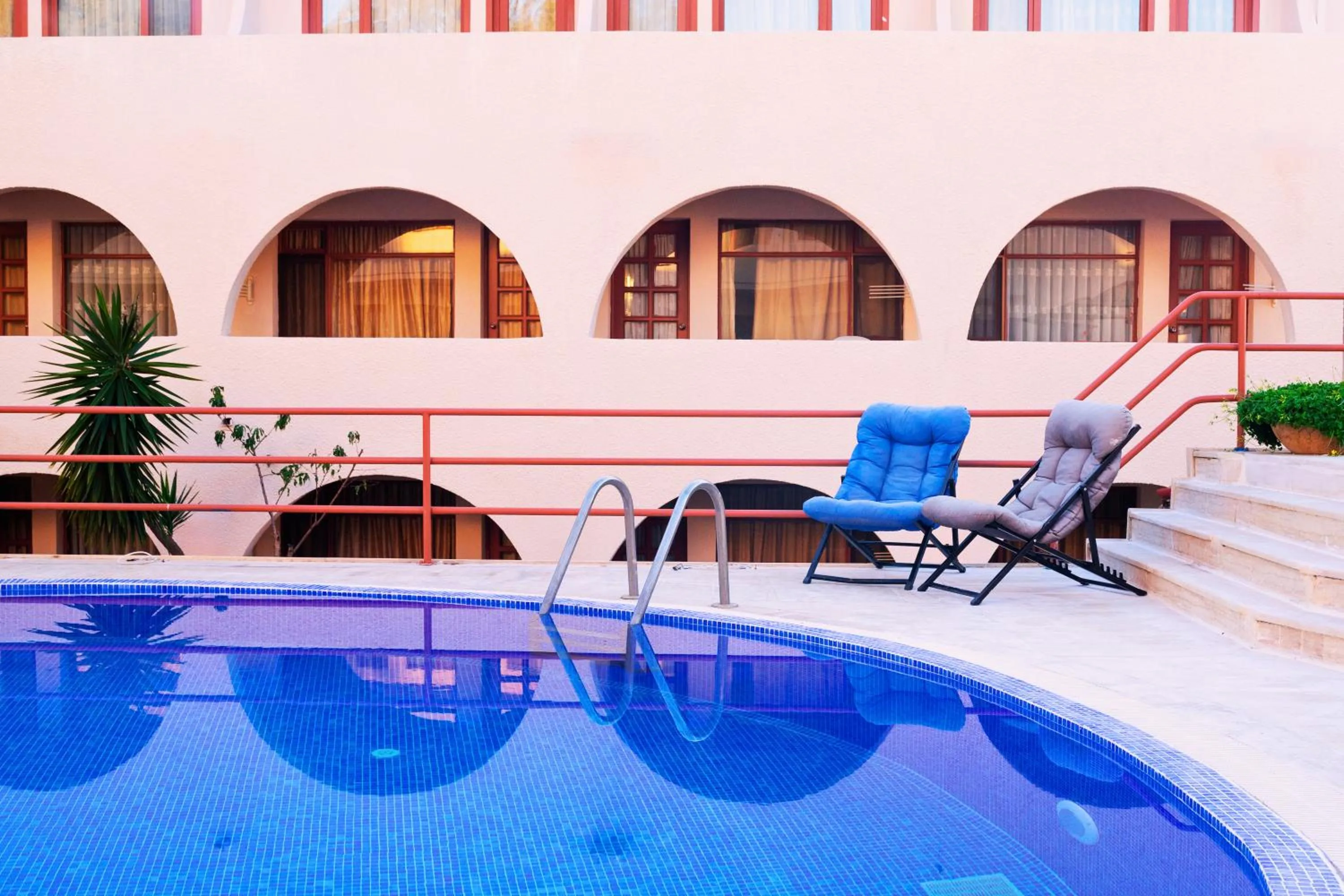 Pool view in Oscar Seaside Hotel & Spa