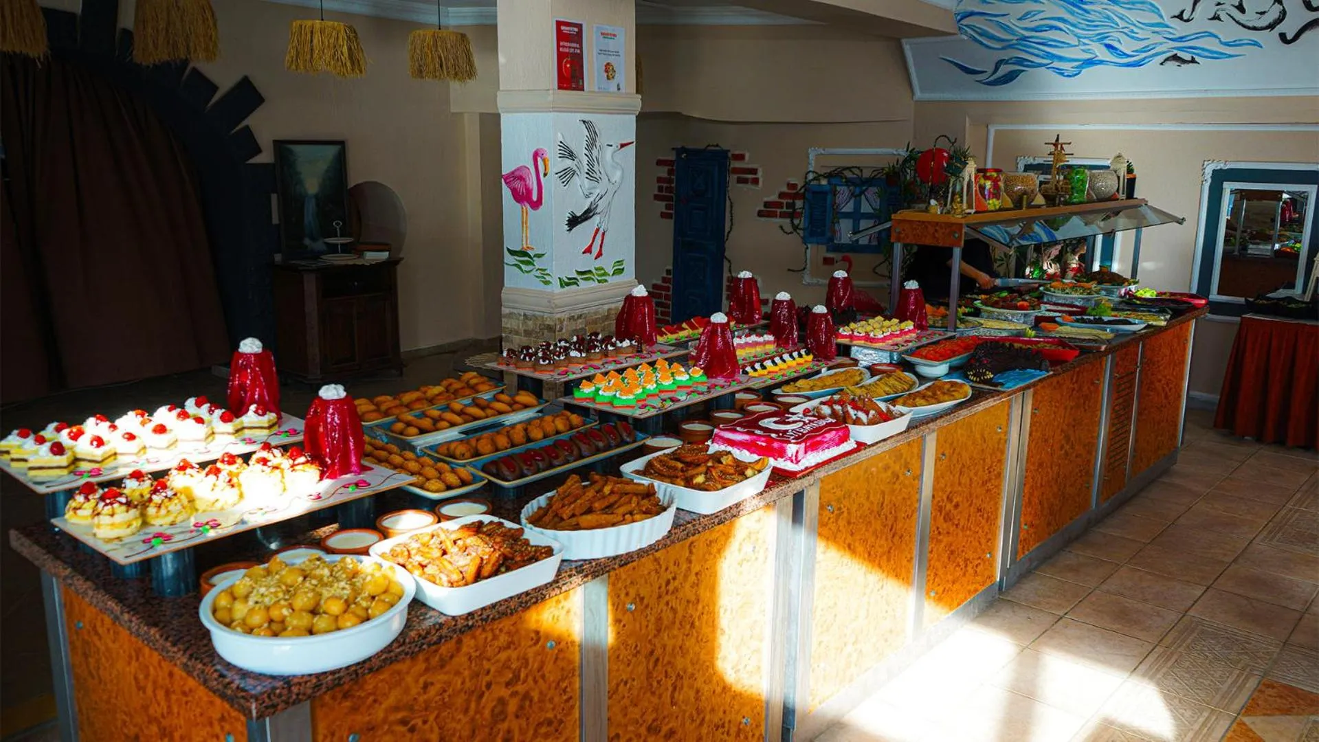 Food and drinks in Oscar Seaside Hotel & Spa