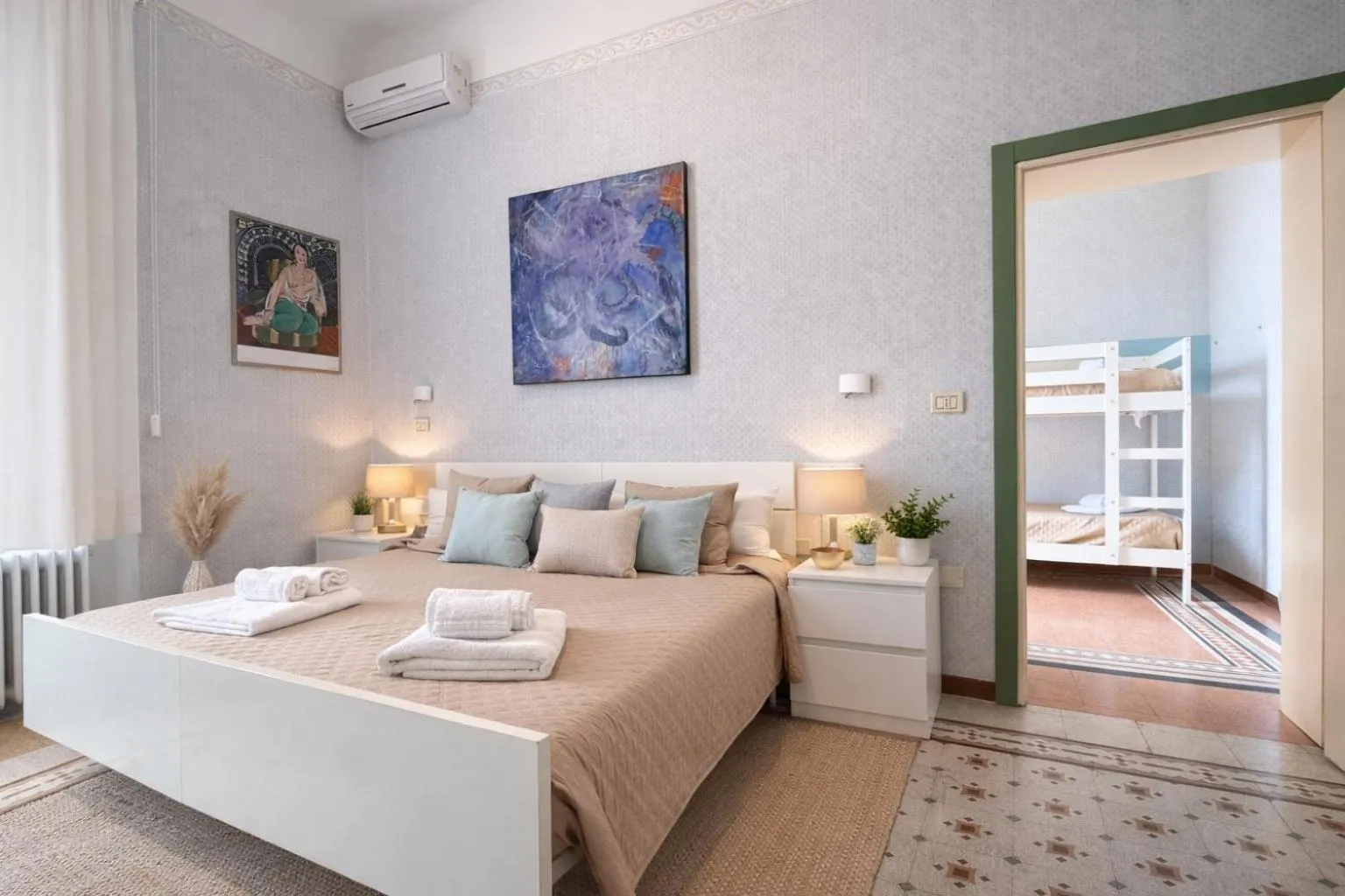 Photo of the whole room, Bed in Hotel Villa Pina