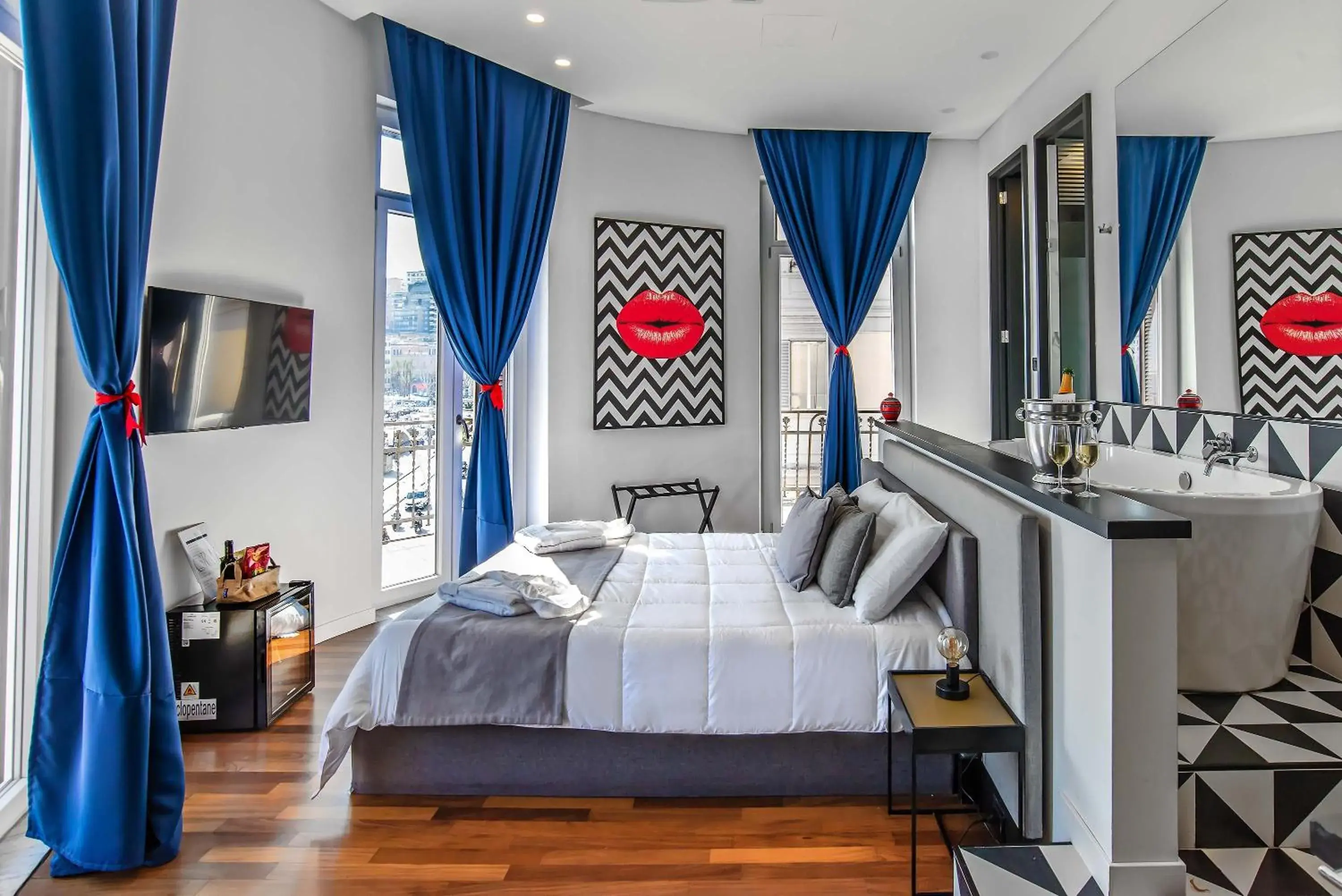 Gram Suites Gram Suites