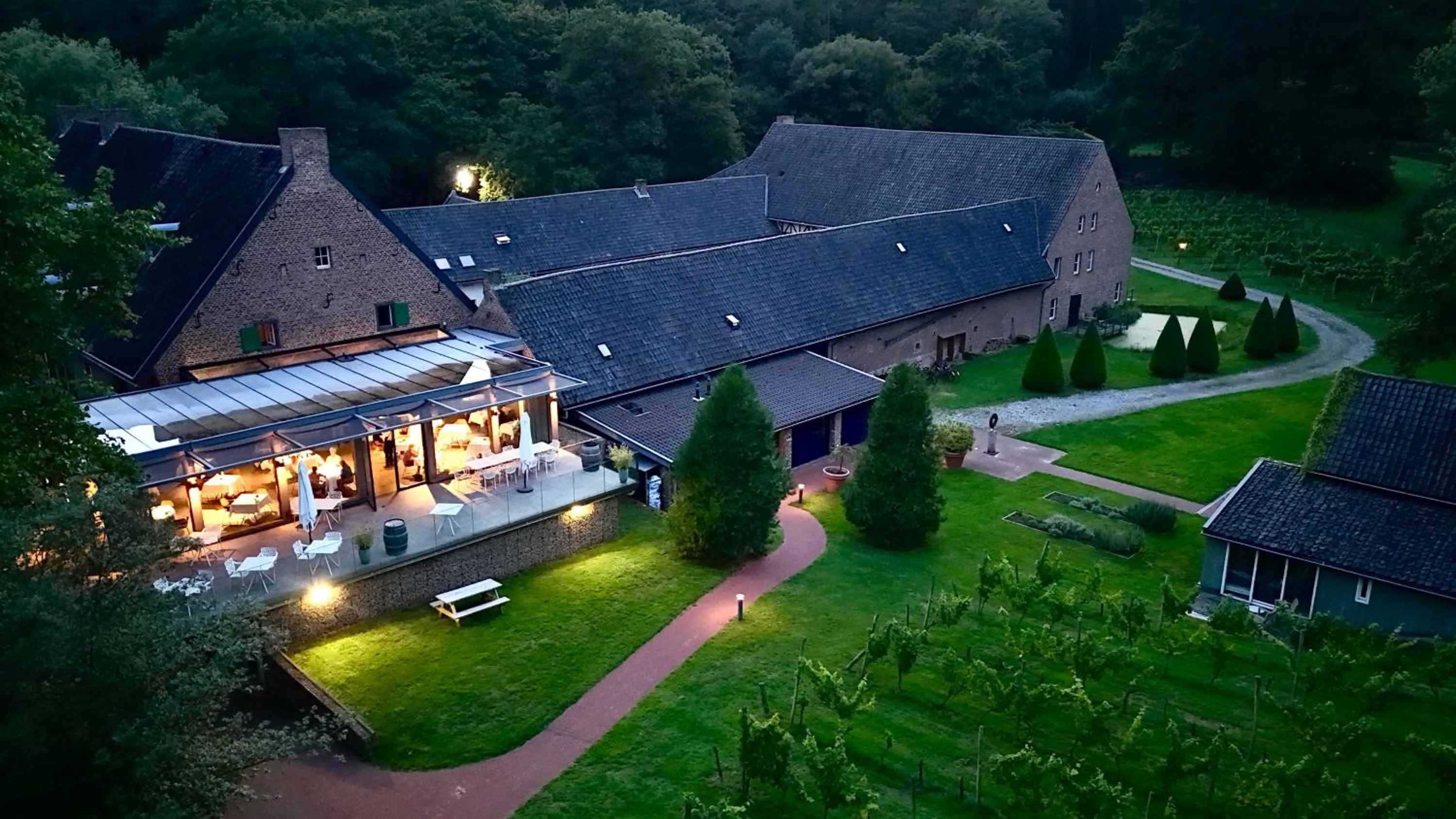 Property building in Hotel Winselerhof by Flow