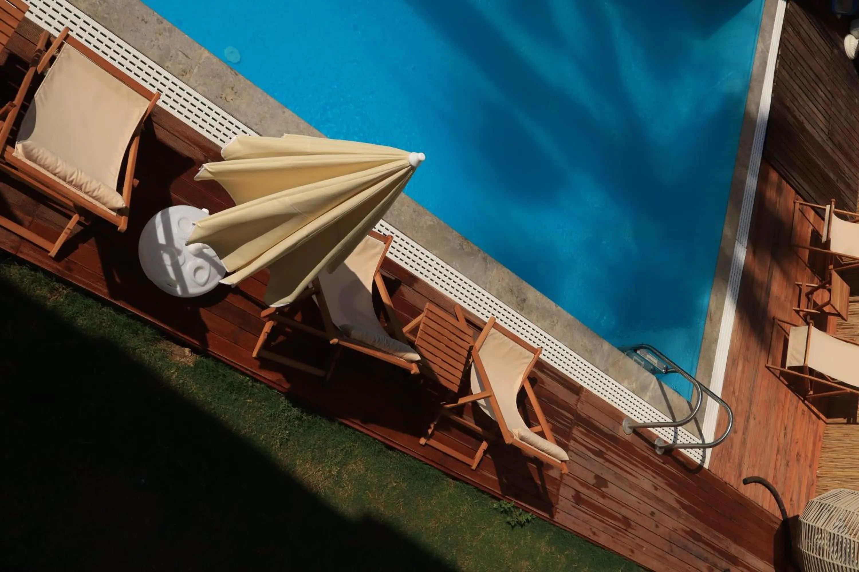 Swimming pool in La Sorella