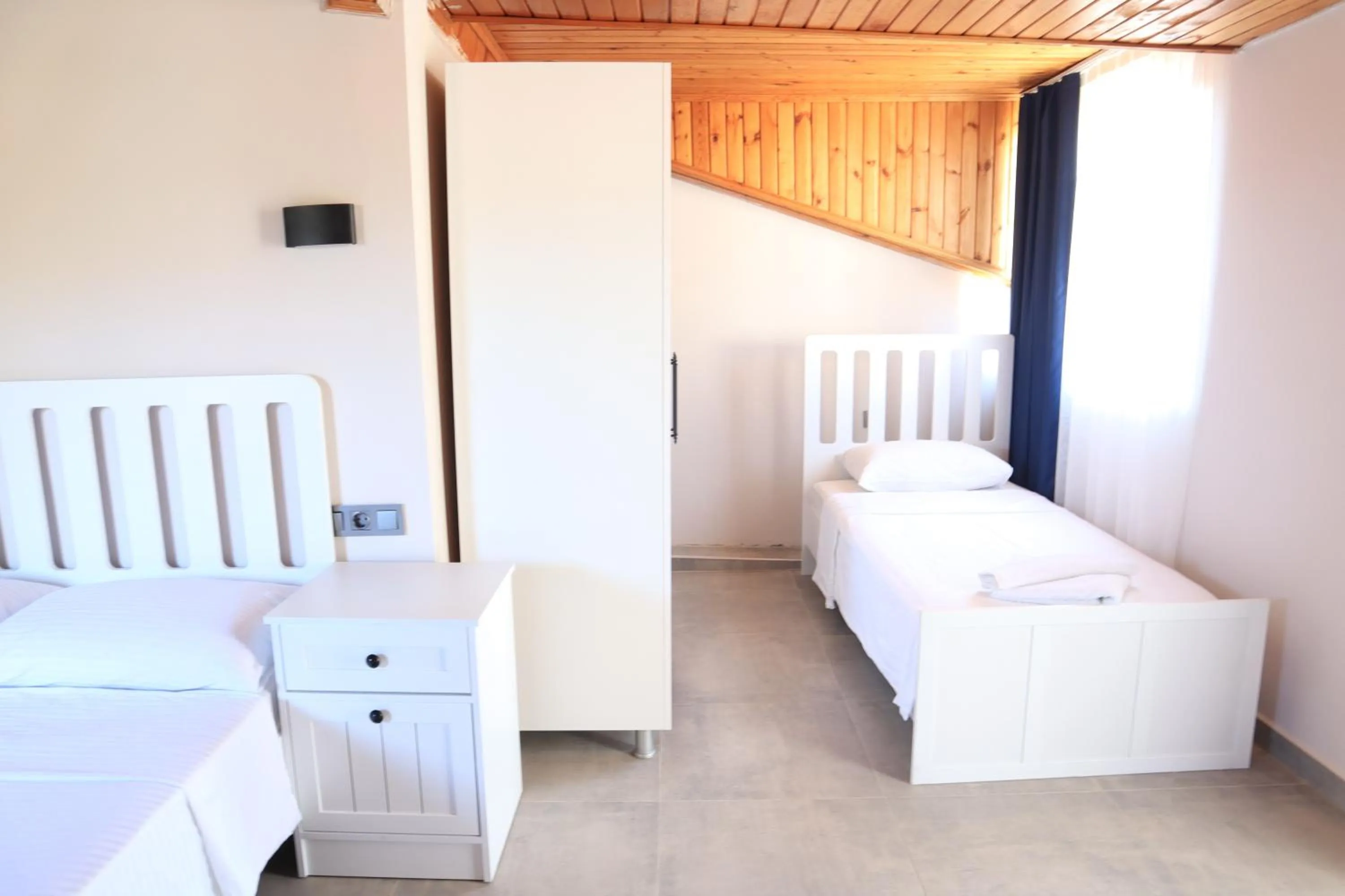 Photo of the whole room, Bed in La Sorella