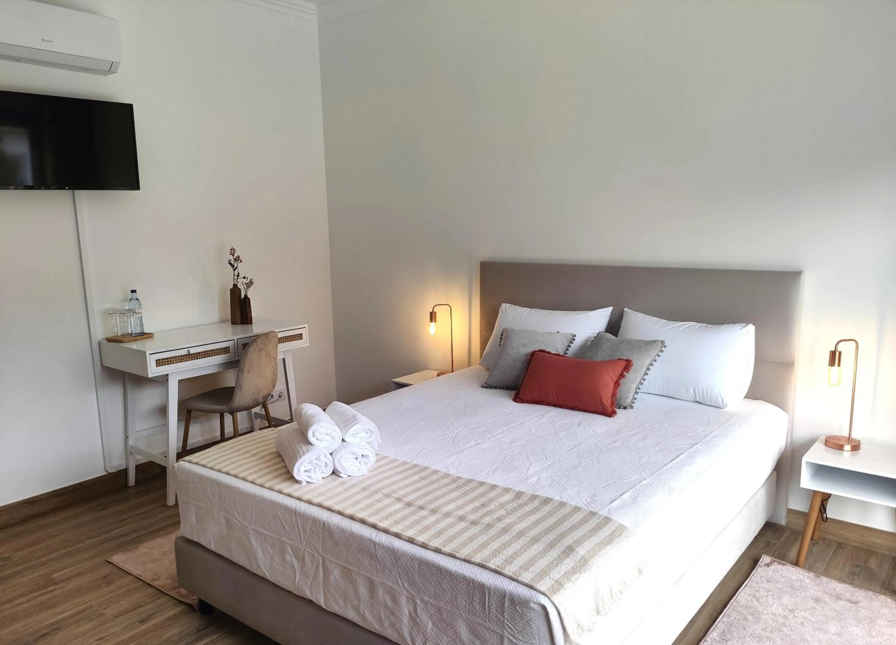 Double Room with Balcony in Embaixada da Vila