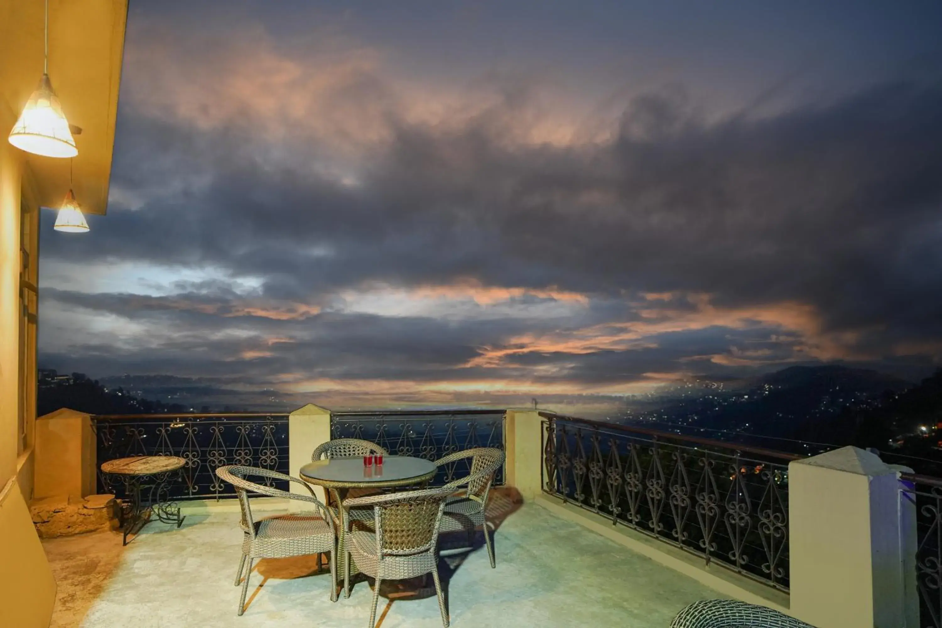 The Ashoka Inn 300mts walkable from Mall Road The Ashoka Inn 300mts walkable from Mall Road