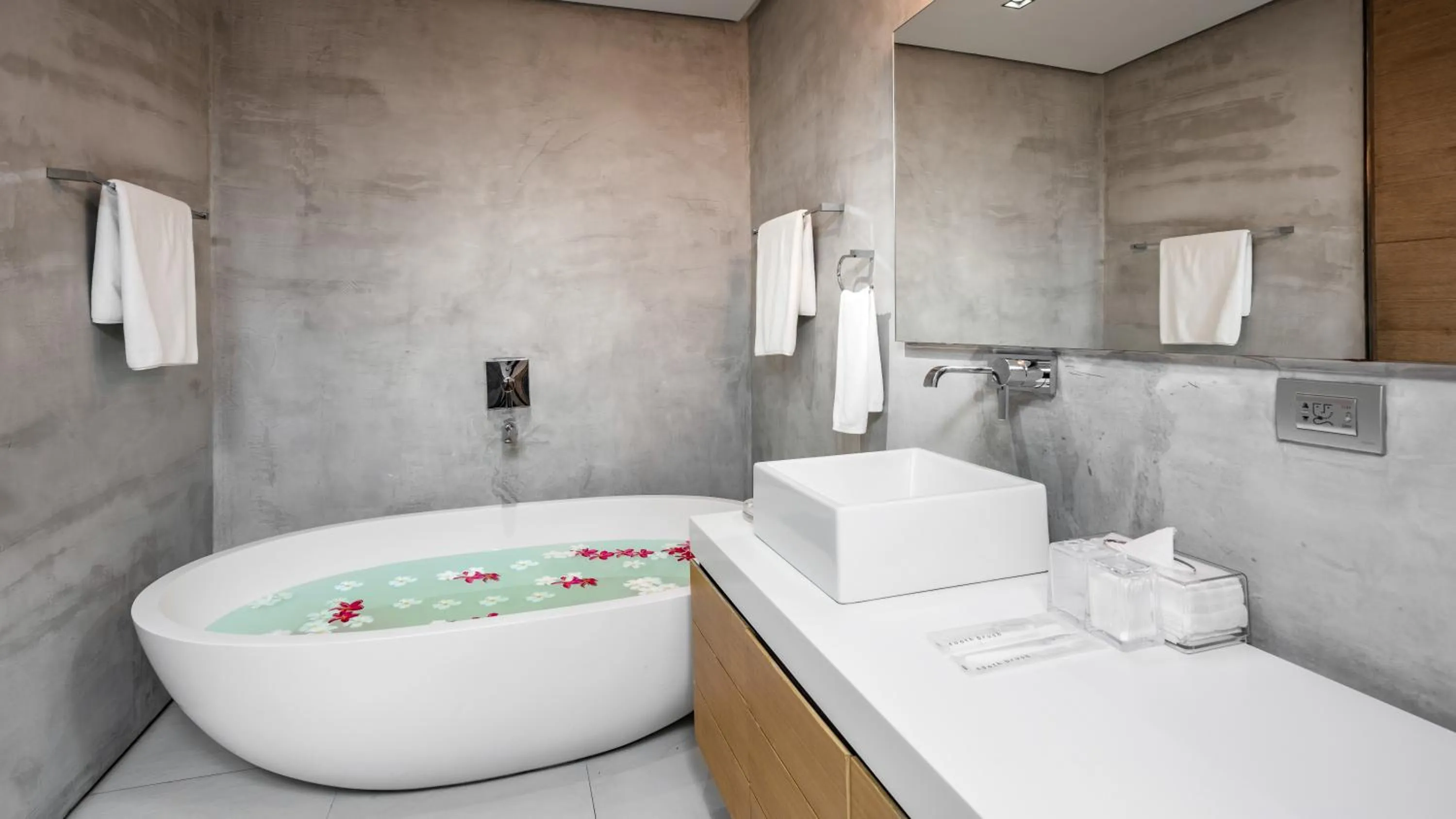 Bathroom in Villa Saengootsa