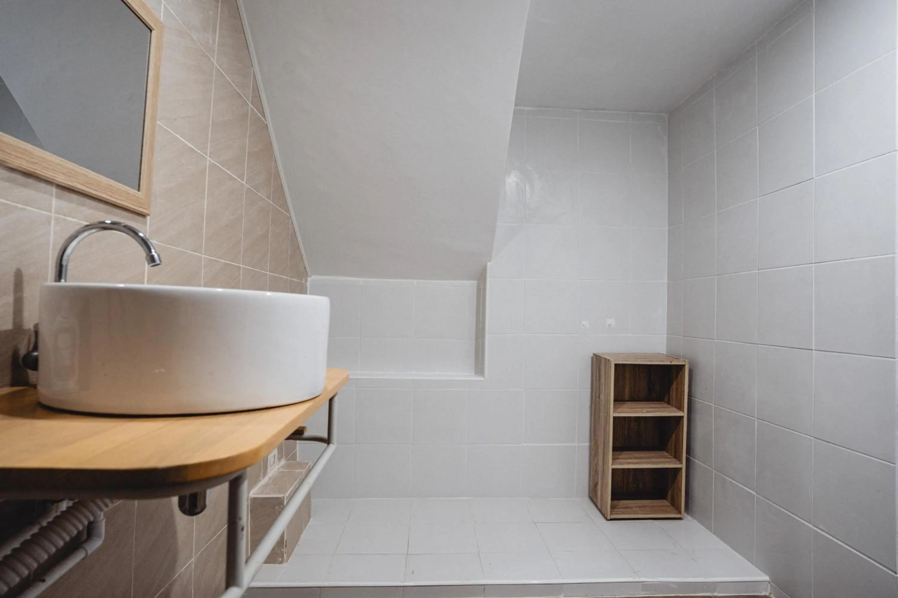 Bathroom in Lemon House apartment
